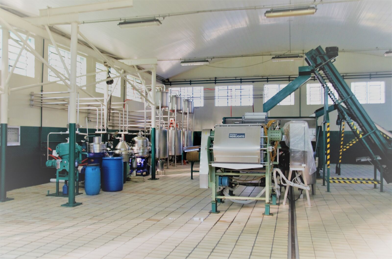 Nikon D5100 sample photo. Manufactures, industry, vat photography