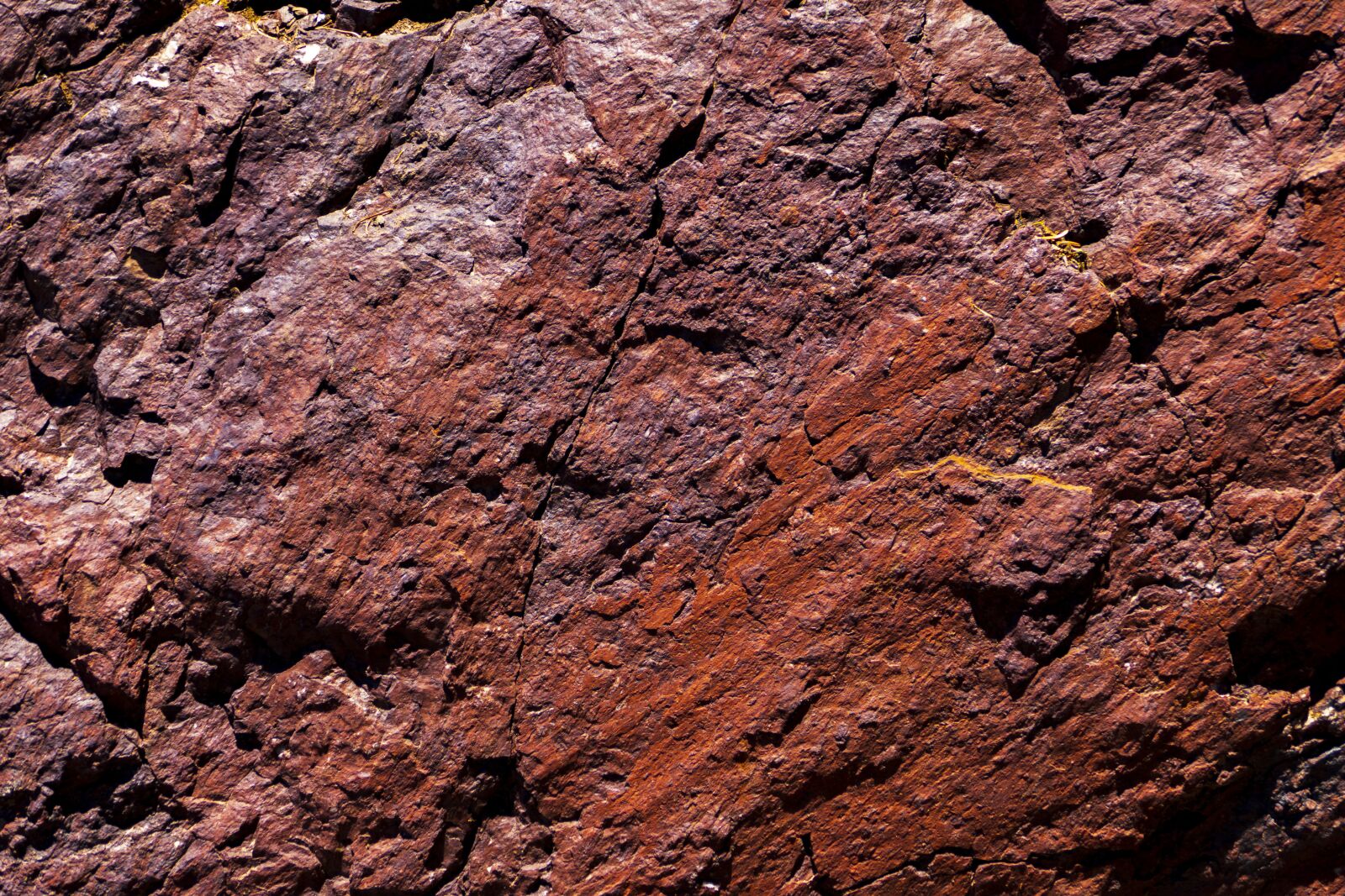 Panasonic Lumix DMC-FZ1000 sample photo. Rock, texture, stone photography