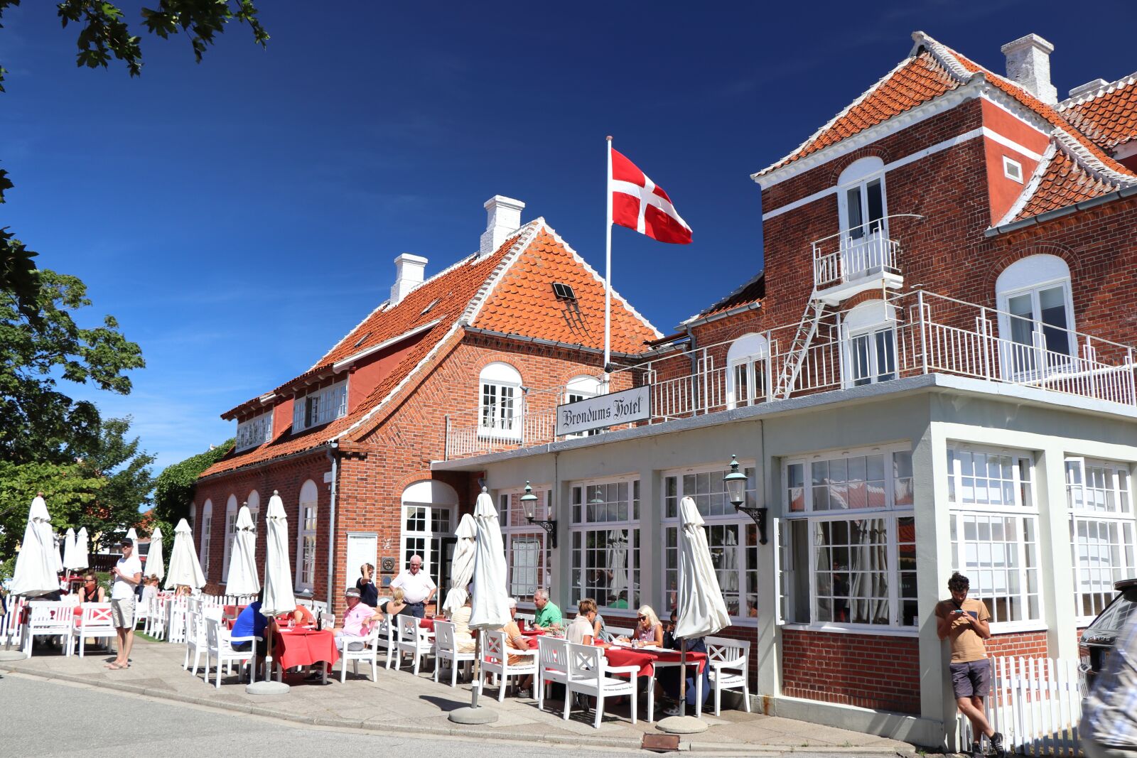 Canon EOS 77D (EOS 9000D / EOS 770D) sample photo. Denmark, skagen, culture photography