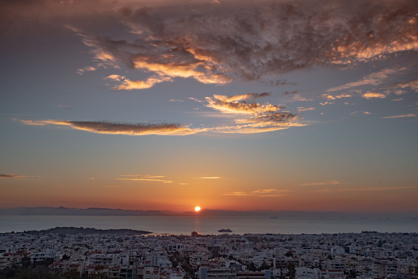 Nikon D750 sample photo. Sunset, landscape, dusk photography