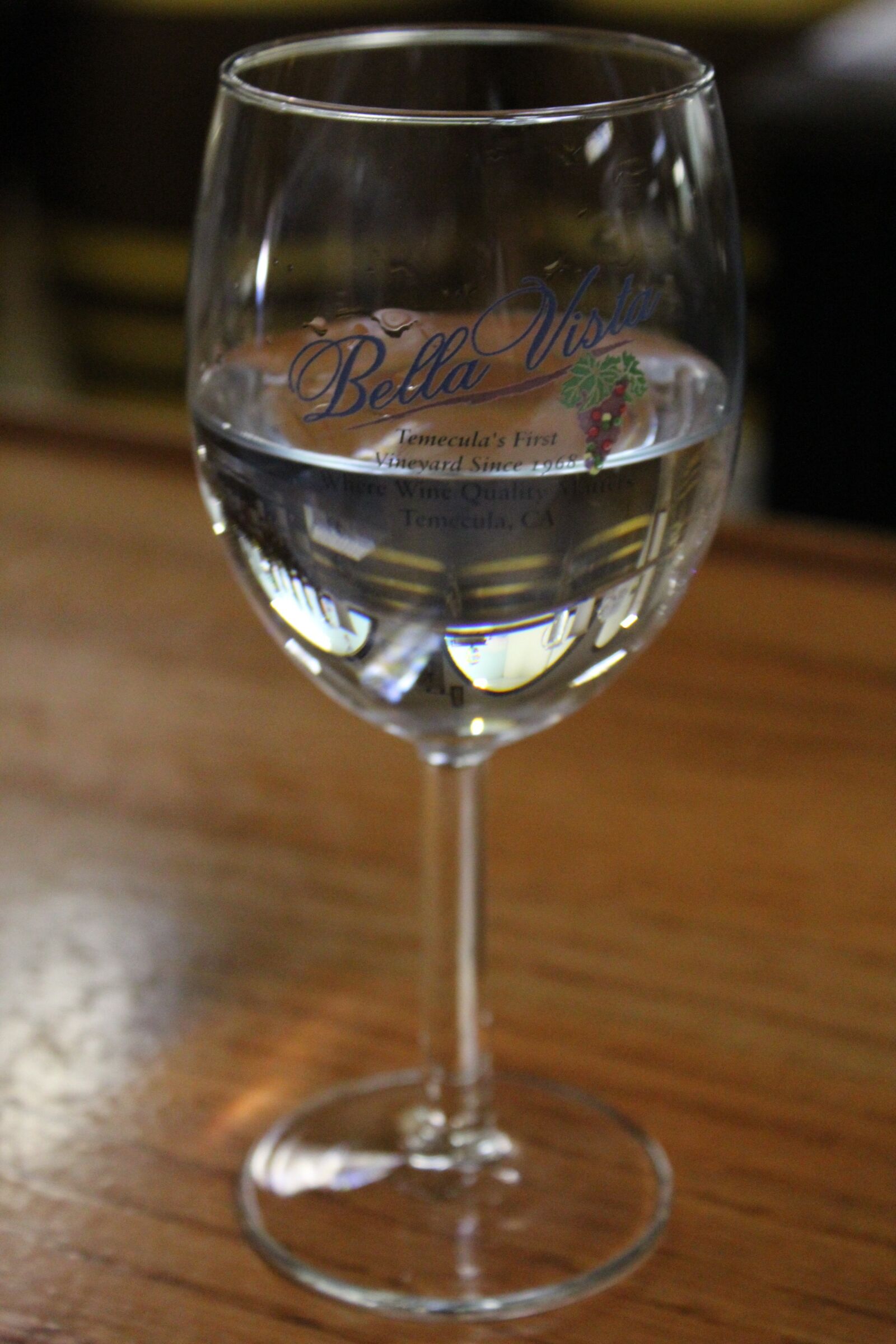 Canon EOS 600D (Rebel EOS T3i / EOS Kiss X5) sample photo. Drink, wine, alcohol photography