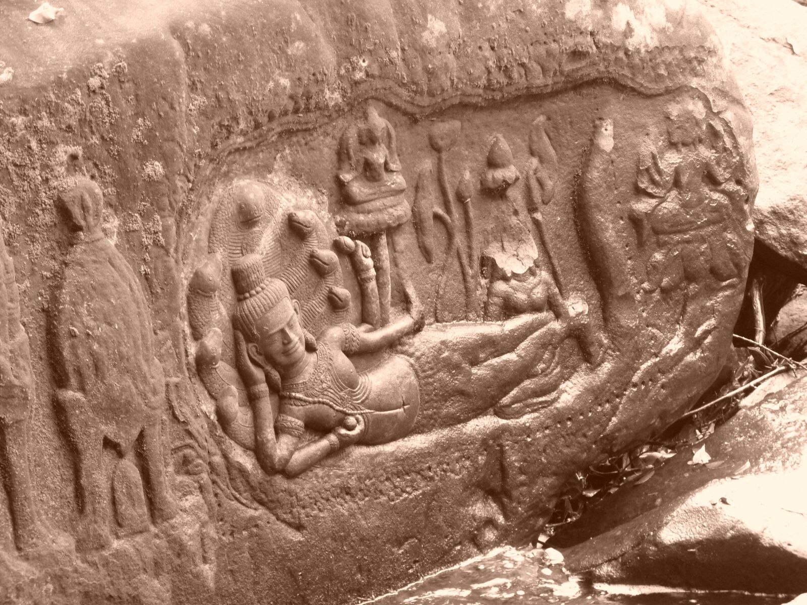 Panasonic Lumix DMC-FZ35 (Lumix DMC-FZ38) sample photo. Angkor, cambodia, antique photography