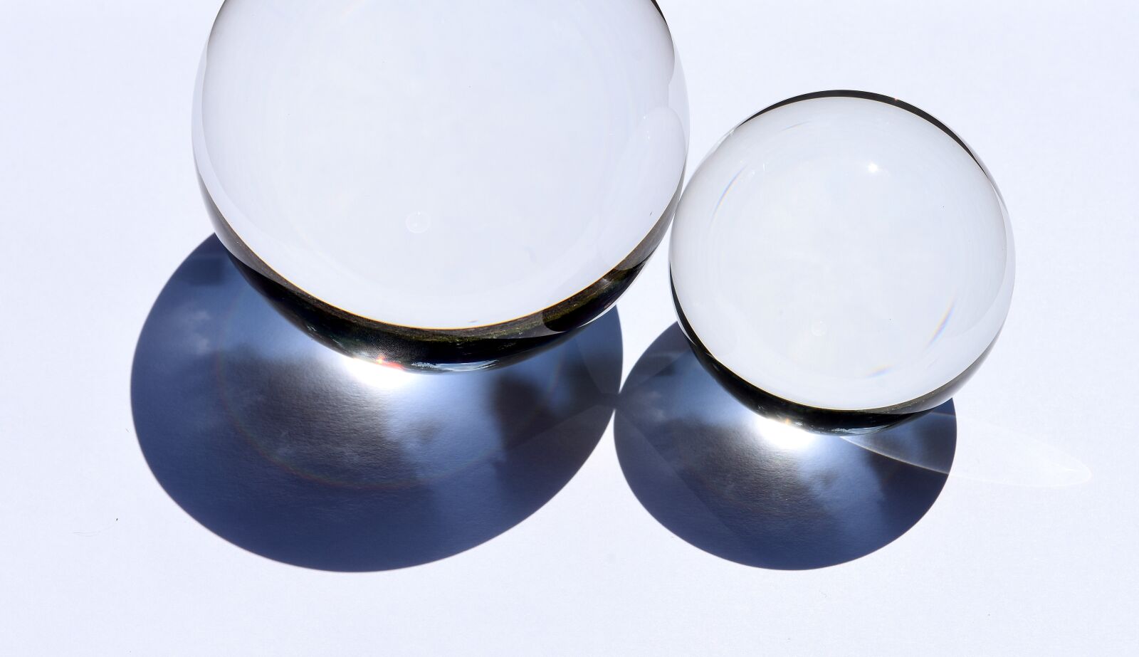 Nikon D7200 sample photo. Glaskugeln, mirroring, light photography