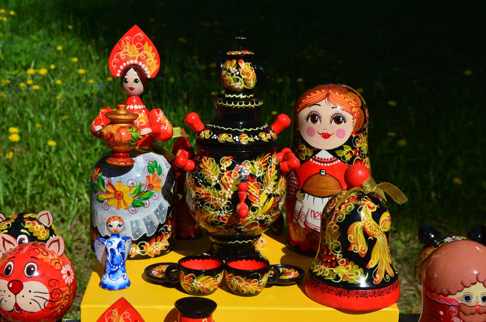 Nikon D5100 sample photo. Russian souvenirs, corporate souvenirs photography