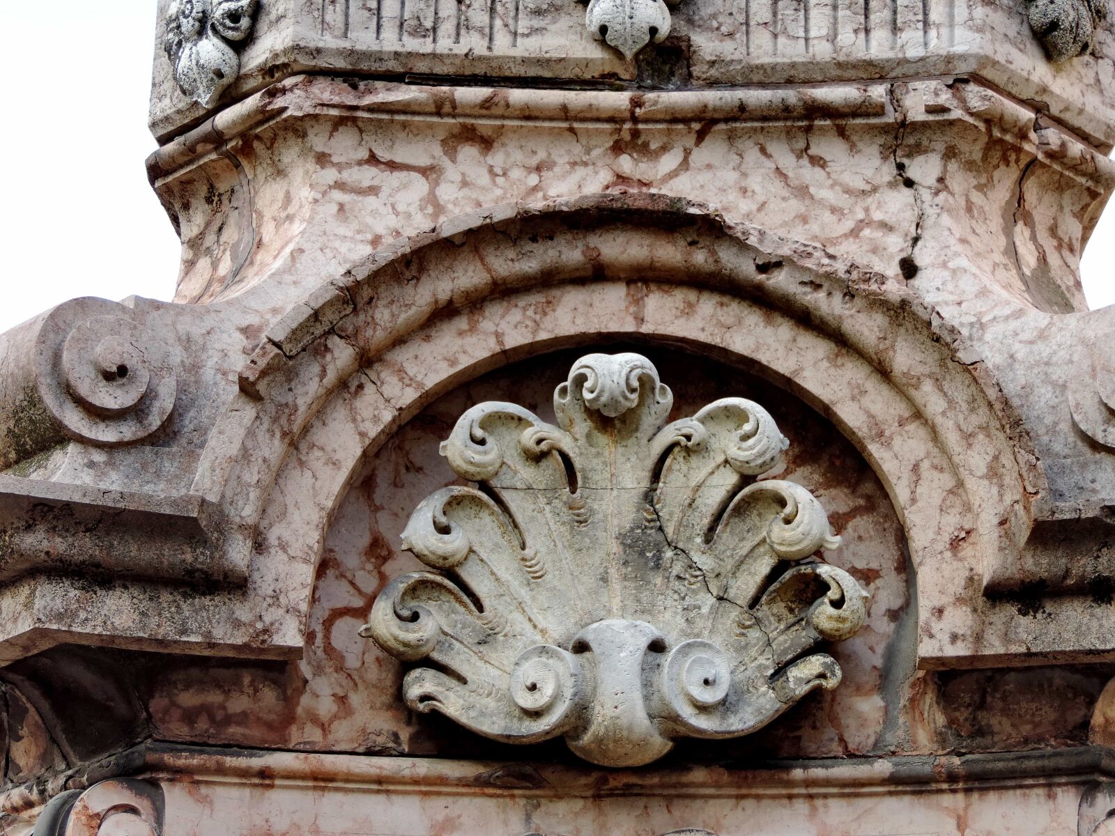 Nikon Coolpix P520 sample photo. Relief, old, ancient, architecture photography
