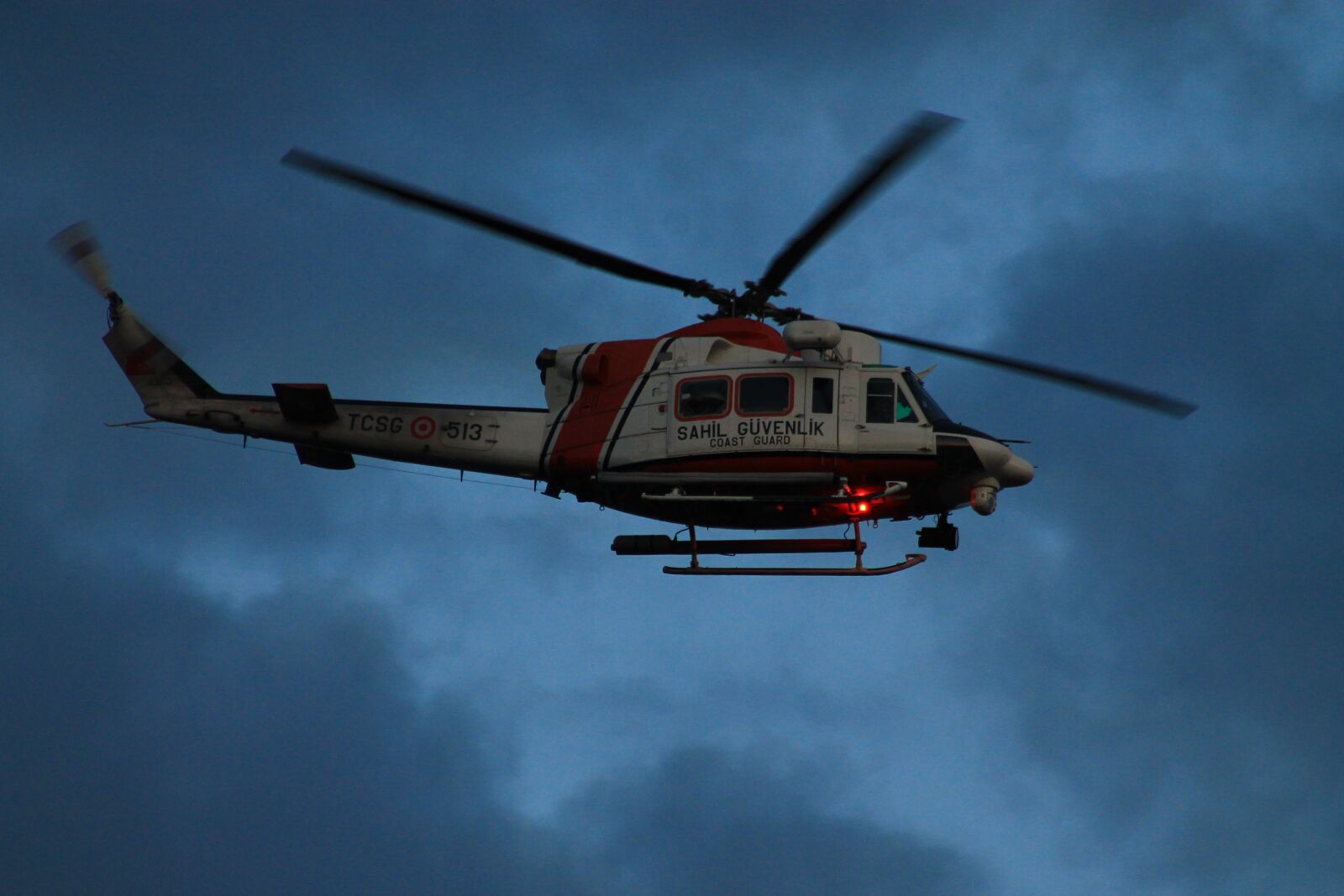Canon EOS 1100D (EOS Rebel T3 / EOS Kiss X50) sample photo. Helicopter, aviation, aircraft photography