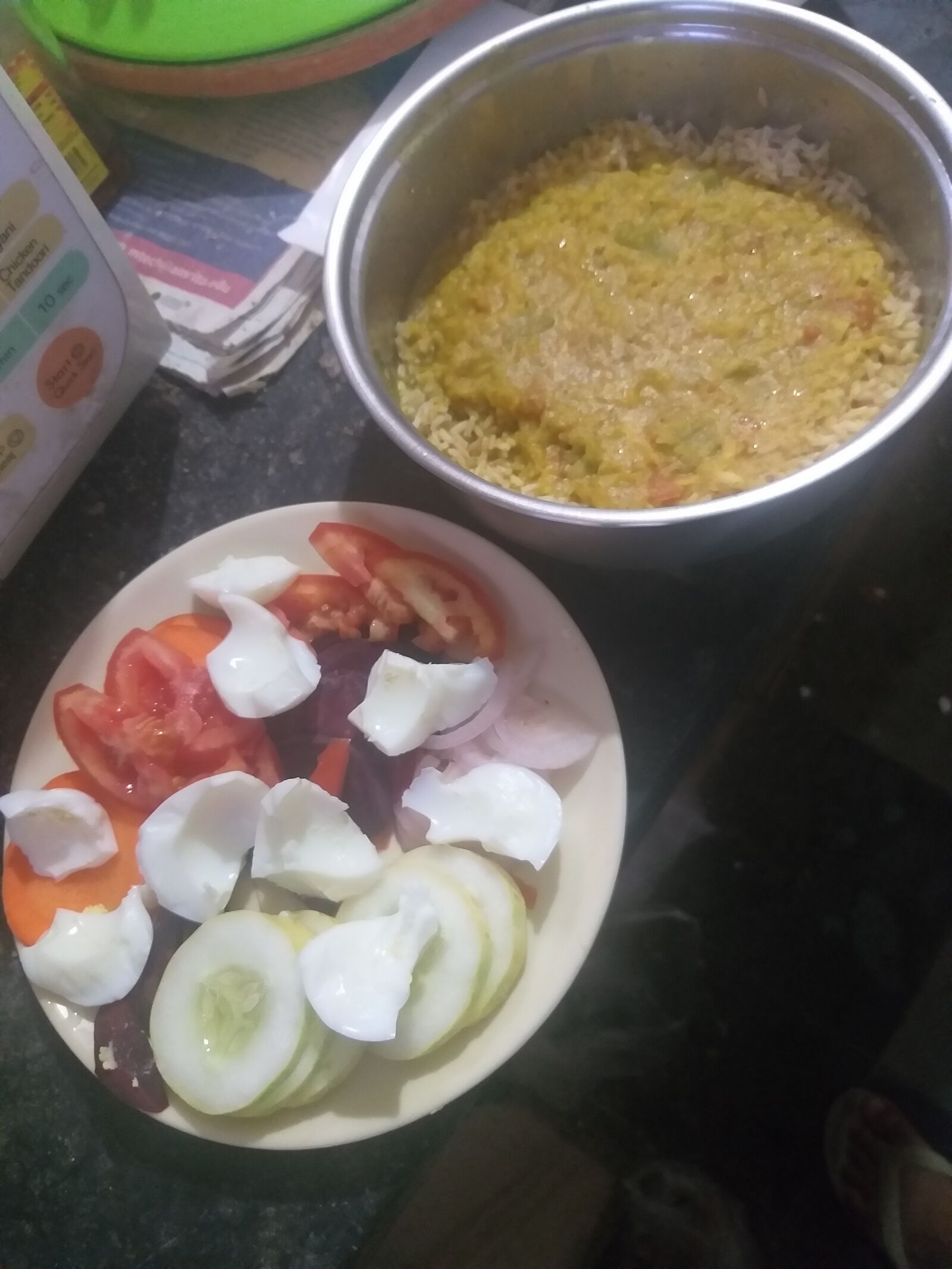 Samsung Galaxy J8 sample photo. Salads, lentils, serving photography
