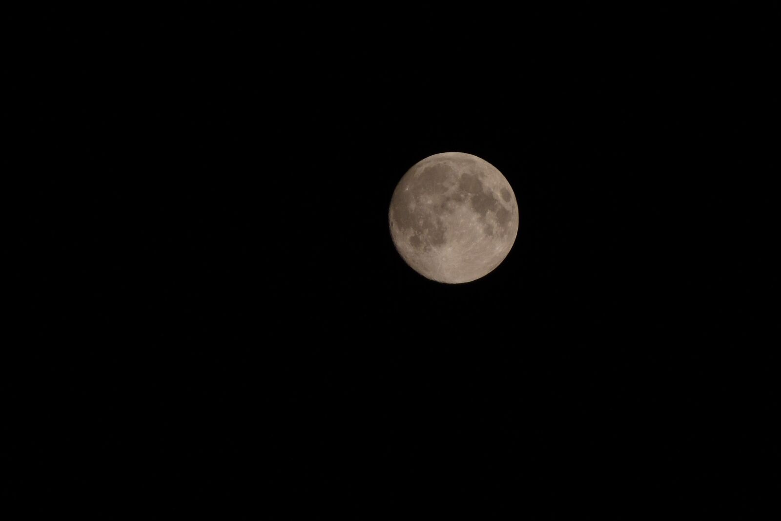 Panasonic Lumix DMC-FZ40 (Lumix DMC-FZ45) sample photo. Moon, night, sky photography