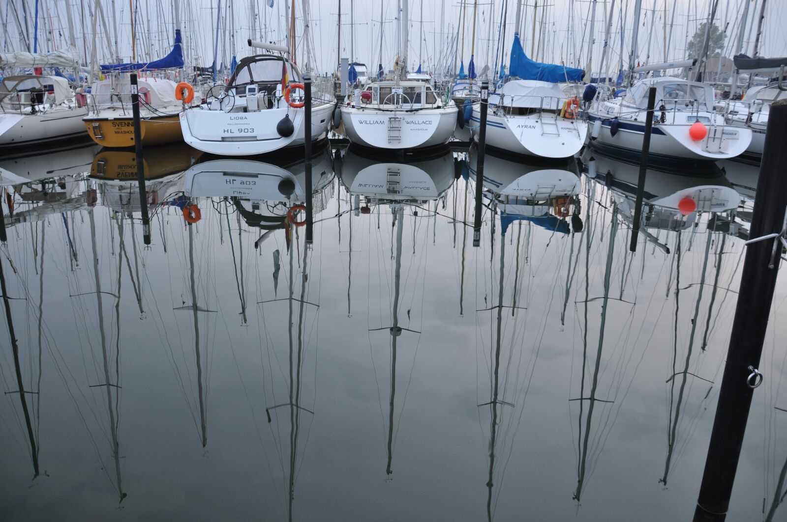 Nikon D90 sample photo. Sailing boats, sea, still photography