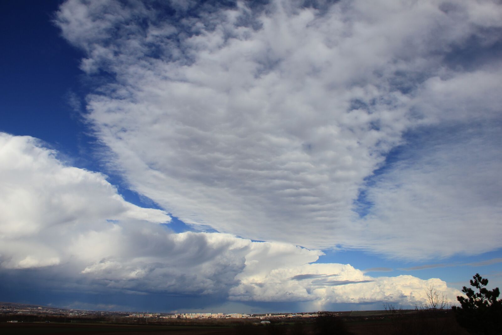 Canon EOS 550D (EOS Rebel T2i / EOS Kiss X4) sample photo. Cloud, nature, sky photography