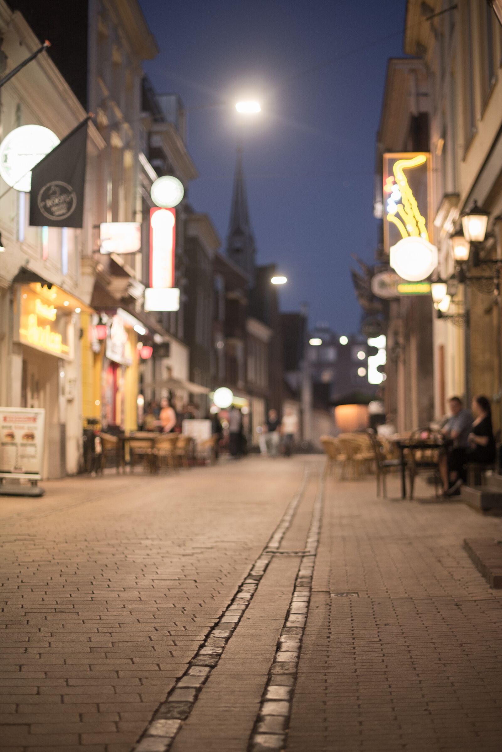 Nikon D600 sample photo. Street, scene, light photography