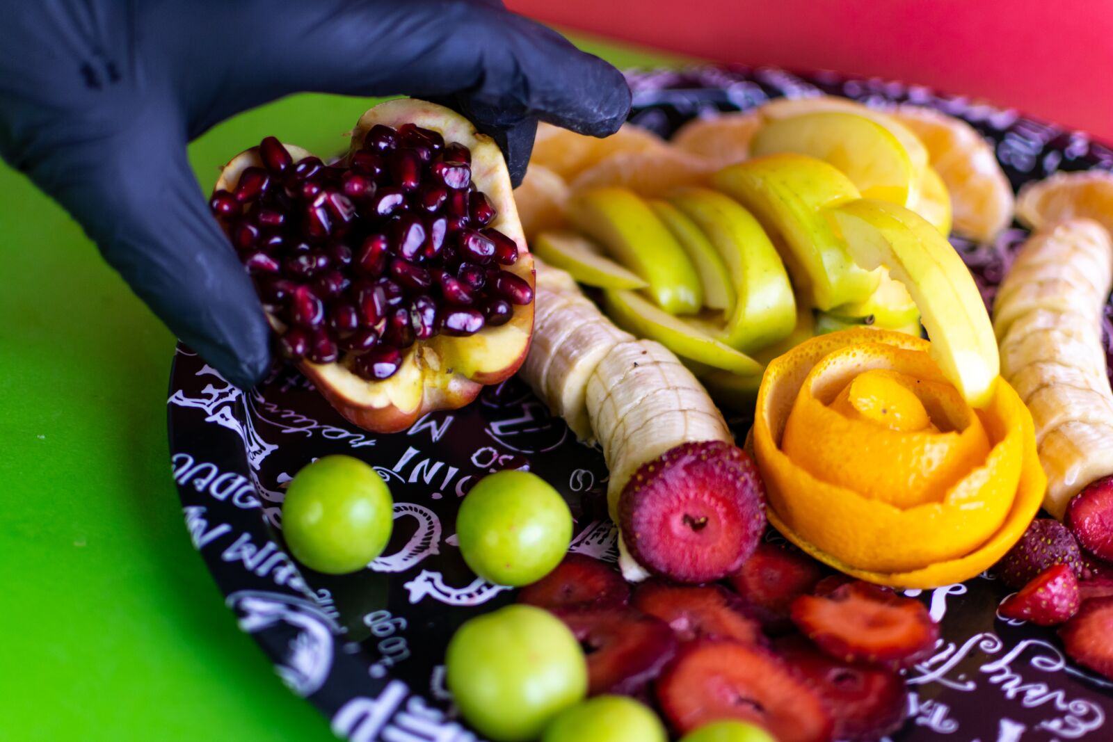 Nikon D5200 sample photo. Pomegranate, fruit salad, health photography