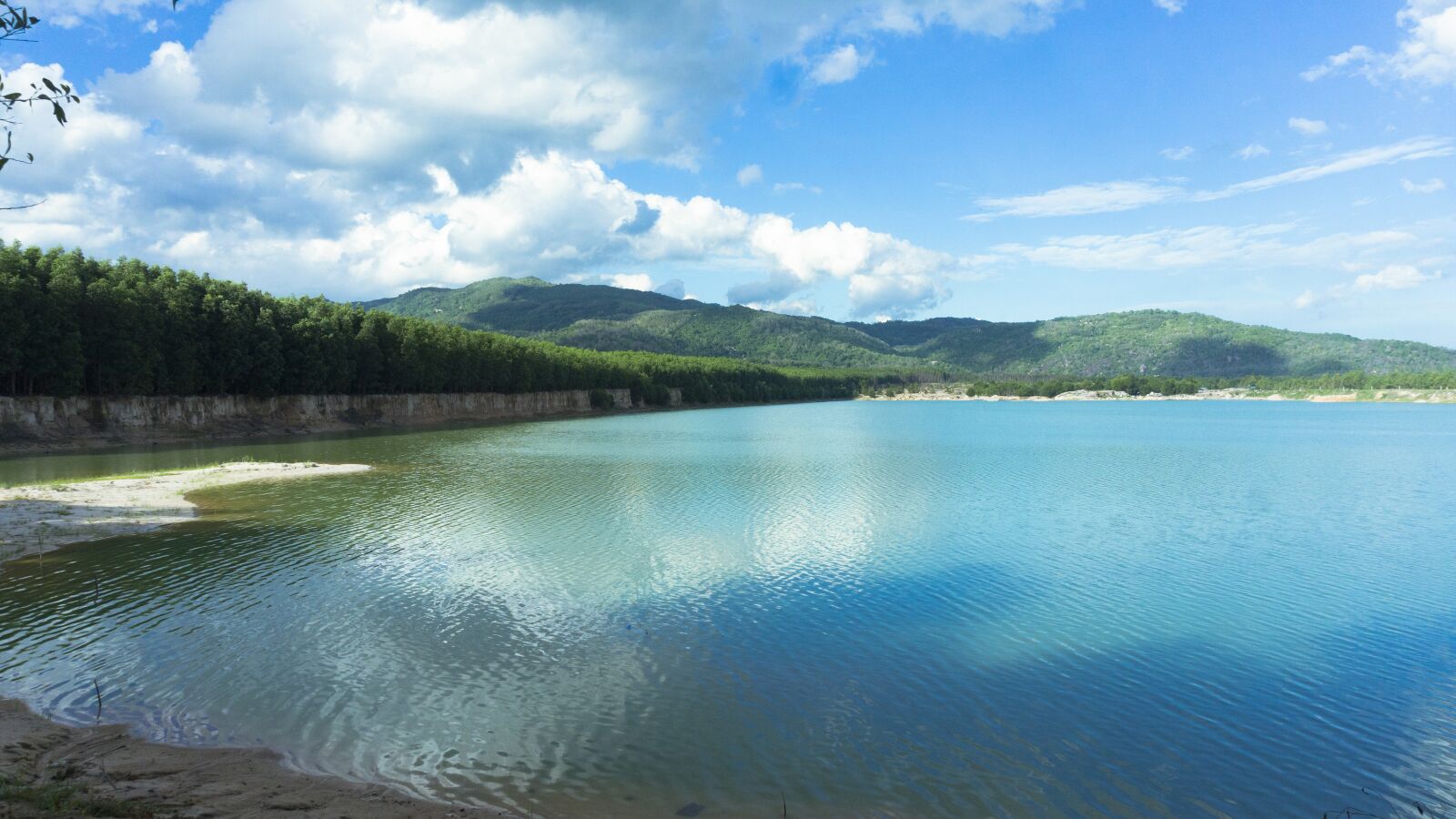 Sony a6000 sample photo. Landscape, blue, sky photography