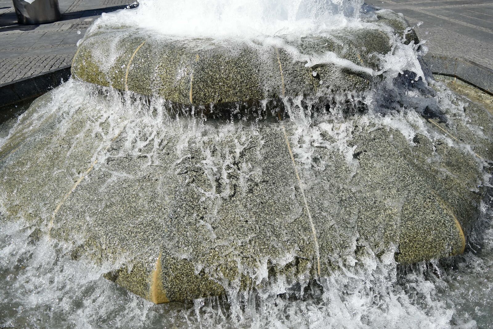 Nikon D5500 sample photo. Capital city, water, fountain photography