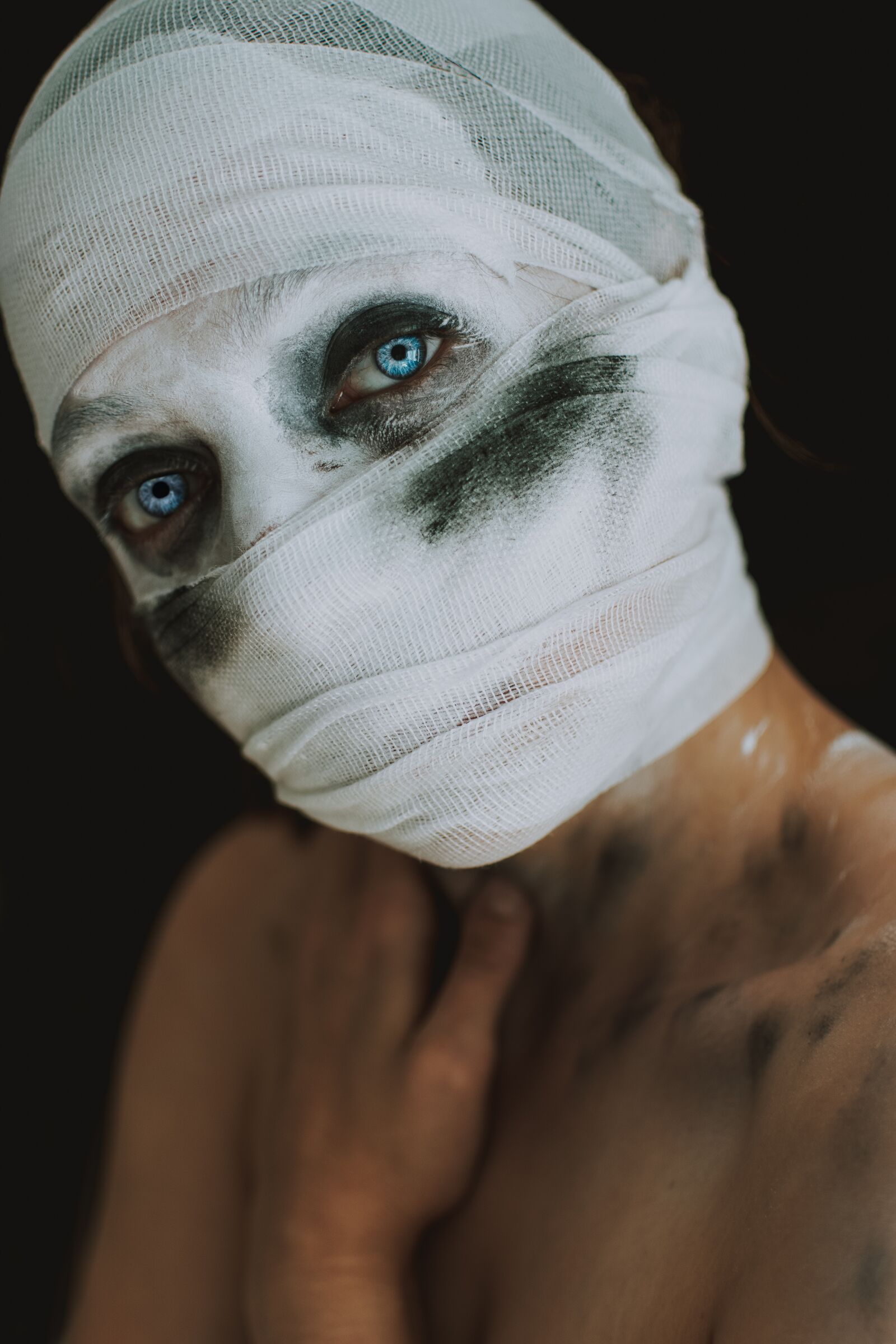 Nikon D5200 sample photo. Woman, halloween, mask photography