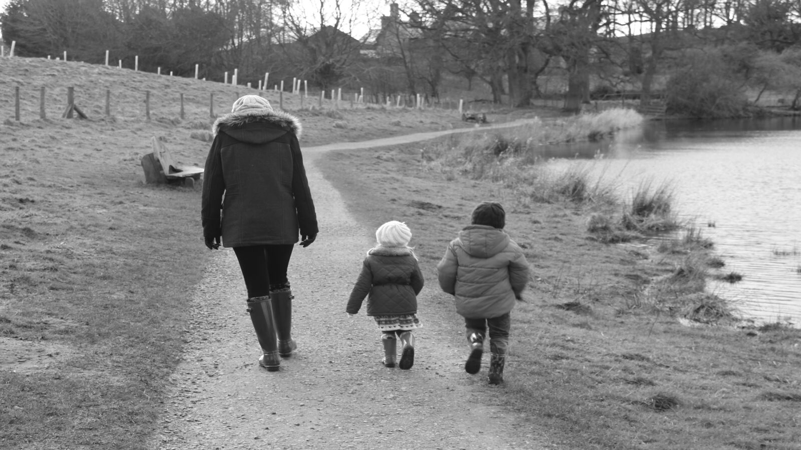 Canon EOS 600D (Rebel EOS T3i / EOS Kiss X5) sample photo. Talkin, tarn, cumbria photography