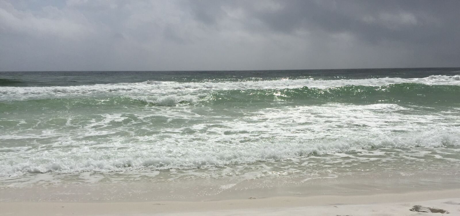 iPhone 6 Plus back camera 4.15mm f/2.2 sample photo. Gulf, sea, sun photography