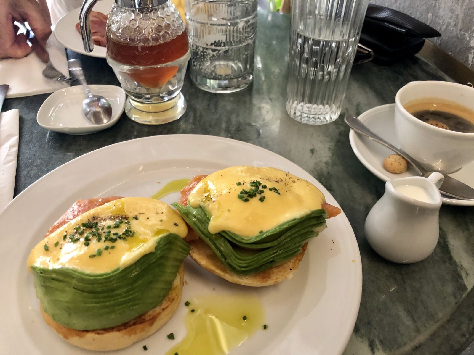 iPhone X back dual camera 4mm f/1.8 sample photo. Avocado, eggs, food photography