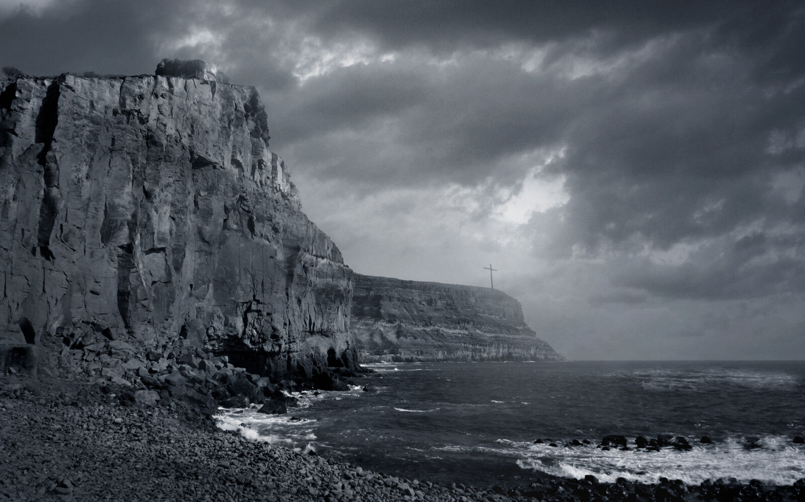 Canon EOS D60 sample photo. Cold, blue, winter, coast photography