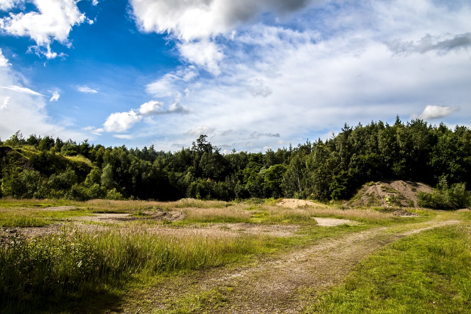 Olympus E-3 sample photo. Landscape, sky, clouds photography