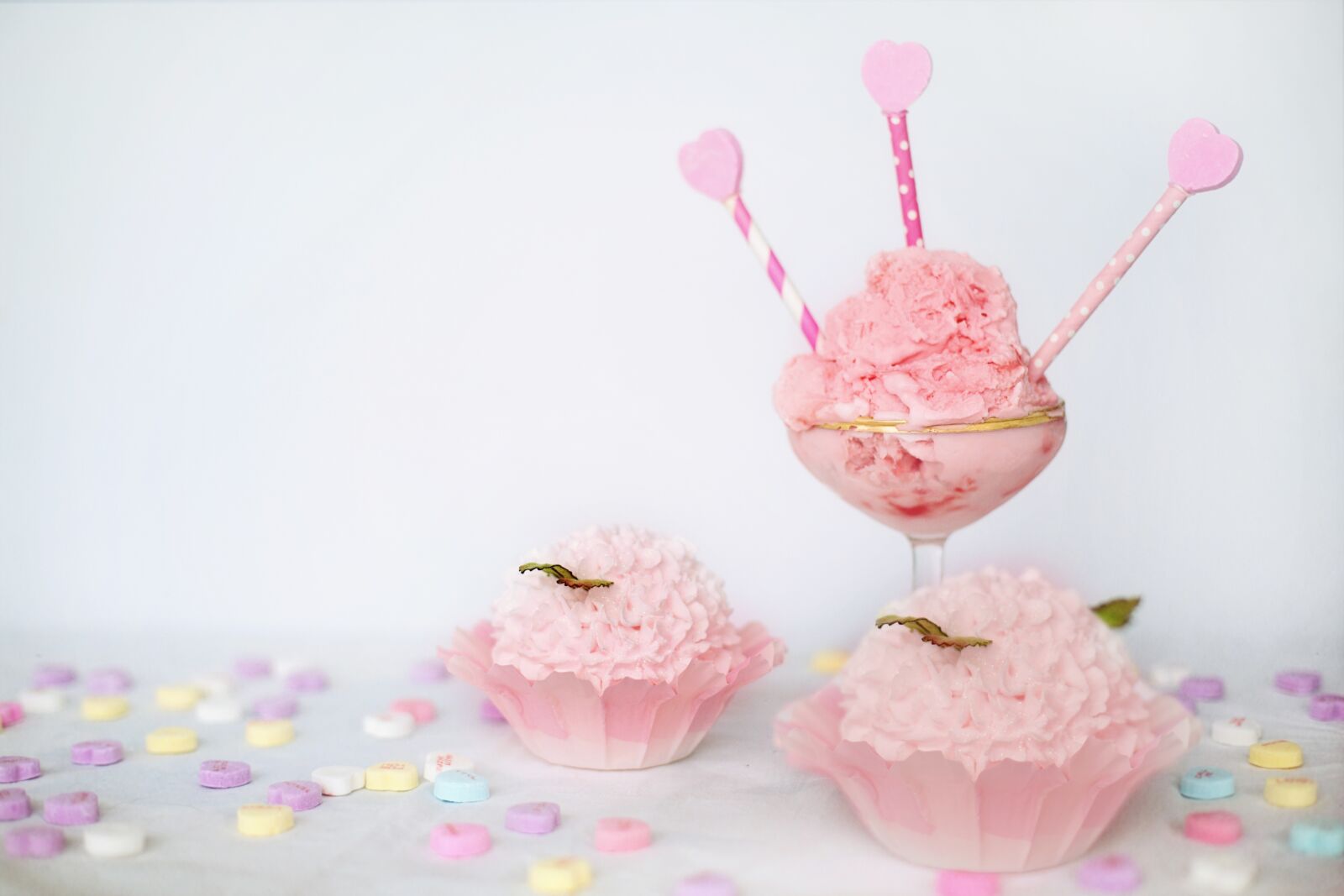 Canon EF 50mm F1.4 USM sample photo. Valentine's day, pink ice photography