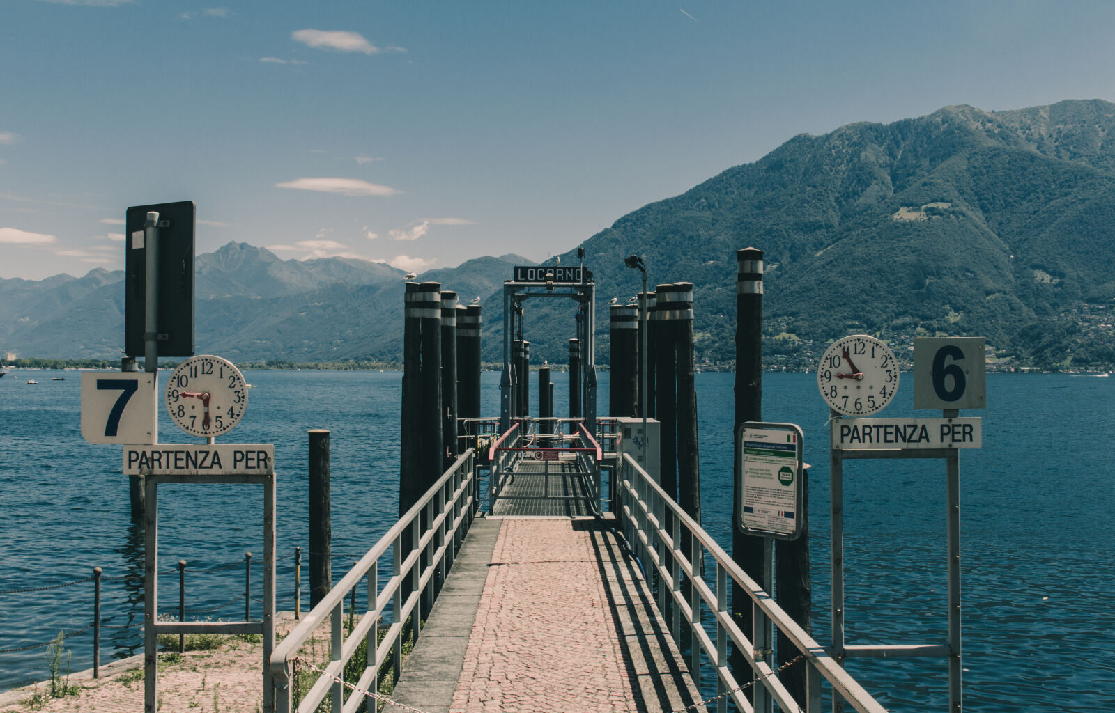 Canon EOS 700D (EOS Rebel T5i / EOS Kiss X7i) sample photo. Italian, lake photography