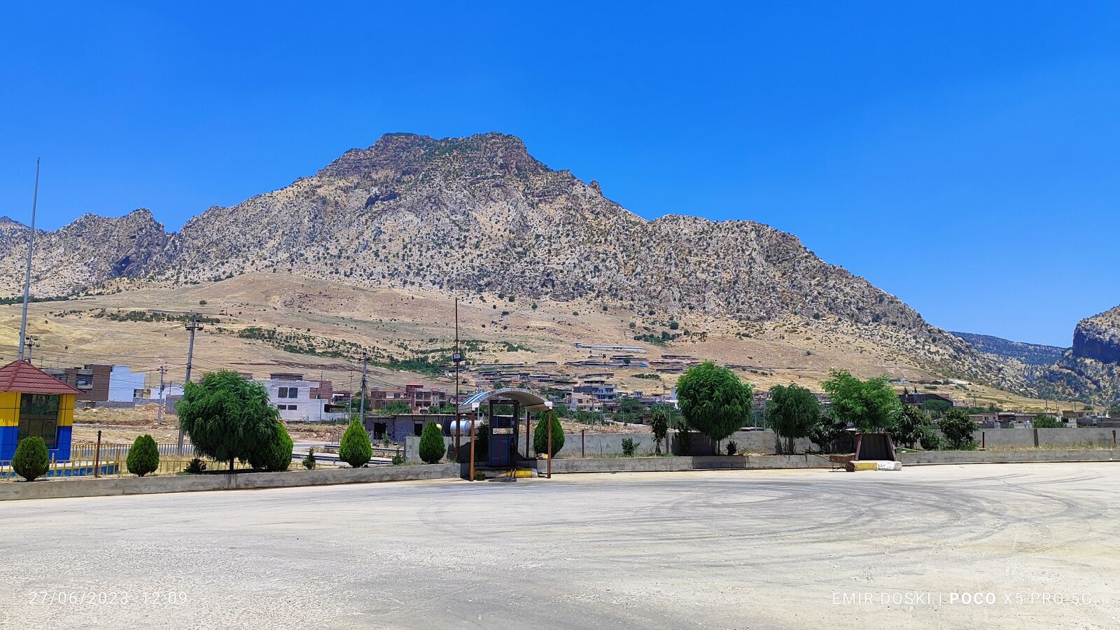 Xiaomi 22101320G sample photo. گەلیێ بالندا photography