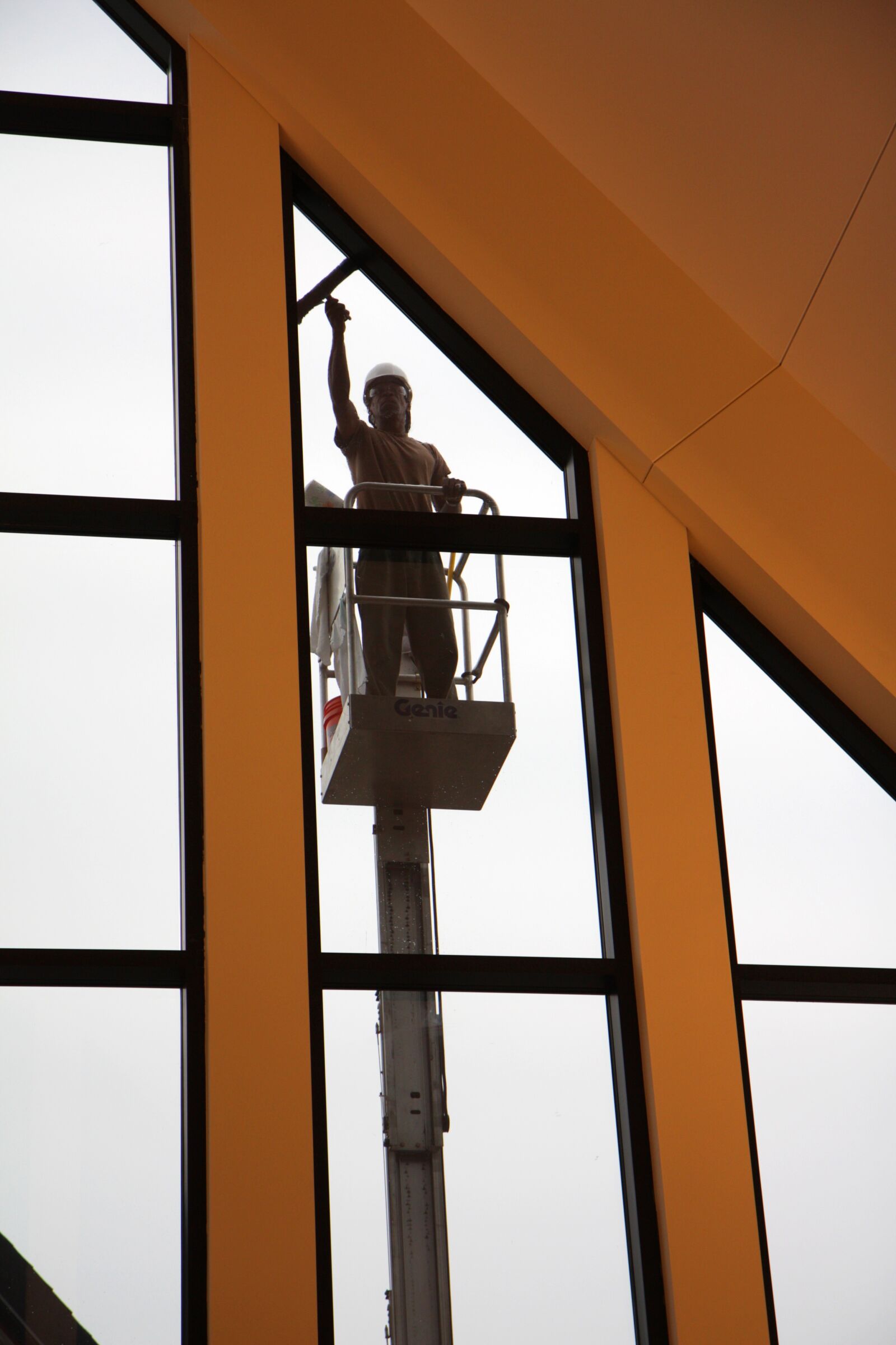 Canon EOS 450D (EOS Rebel XSi / EOS Kiss X2) sample photo. Window, window cleaner, clean photography