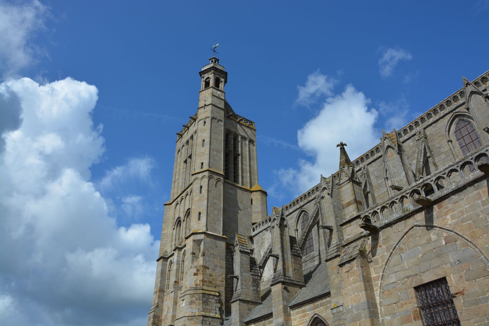 Nikon D5200 sample photo. Cathedral of dol de photography