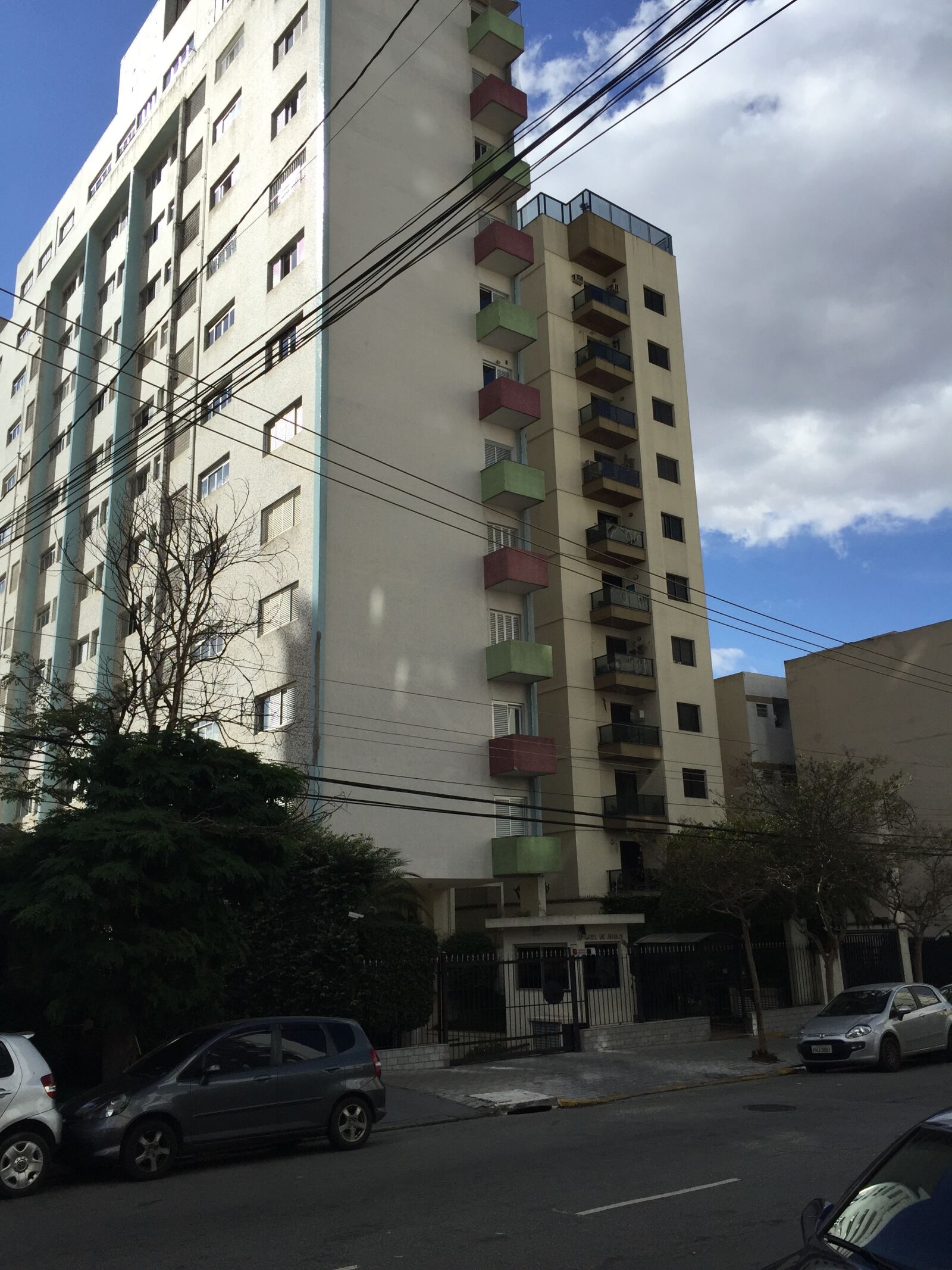 iPhone 6 Plus back camera 4.15mm f/2.2 sample photo. Brazil photography