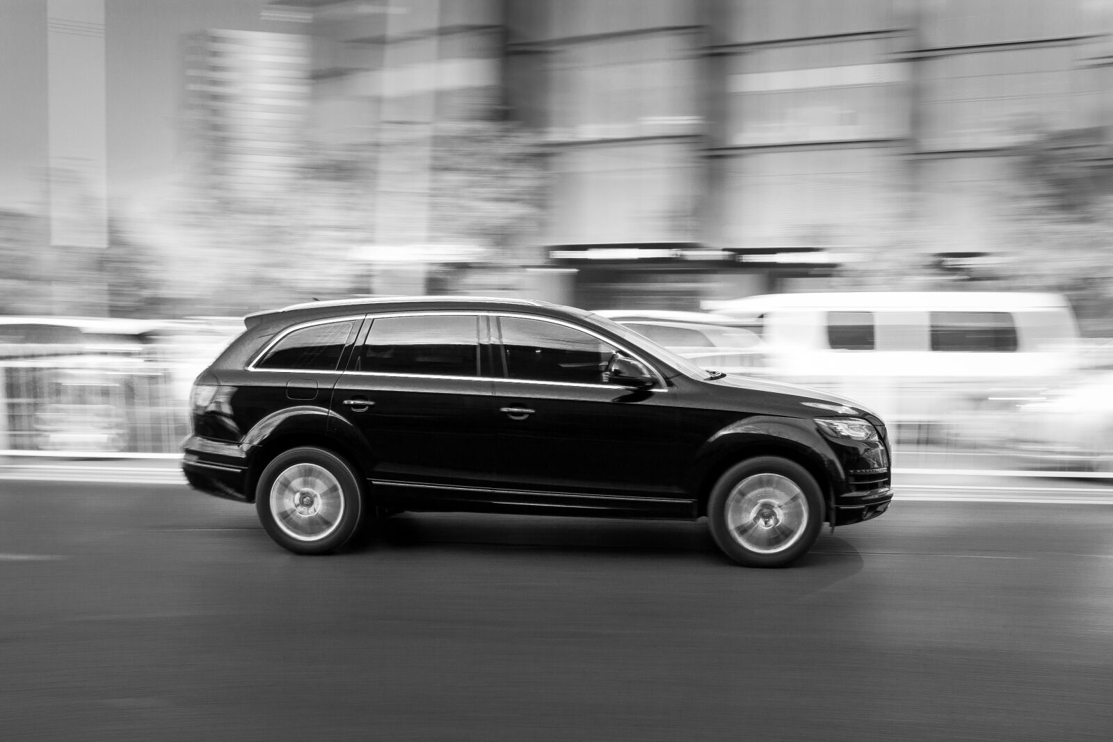 Canon EOS 700D (EOS Rebel T5i / EOS Kiss X7i) sample photo. Panning, panningshot, mitzieher photography