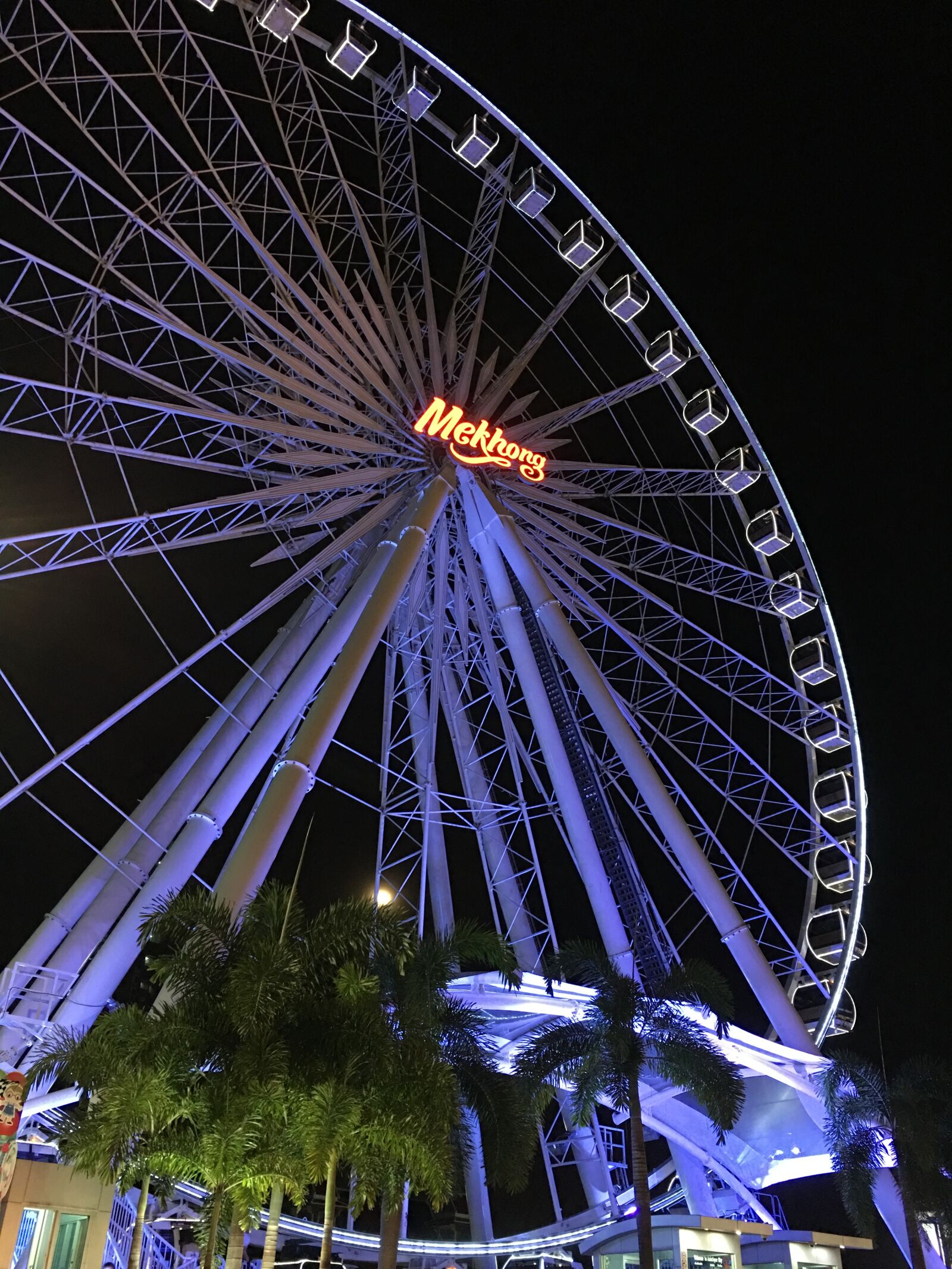 Apple iPhone 6s Plus sample photo. Bangkok, ferries wheel, park photography