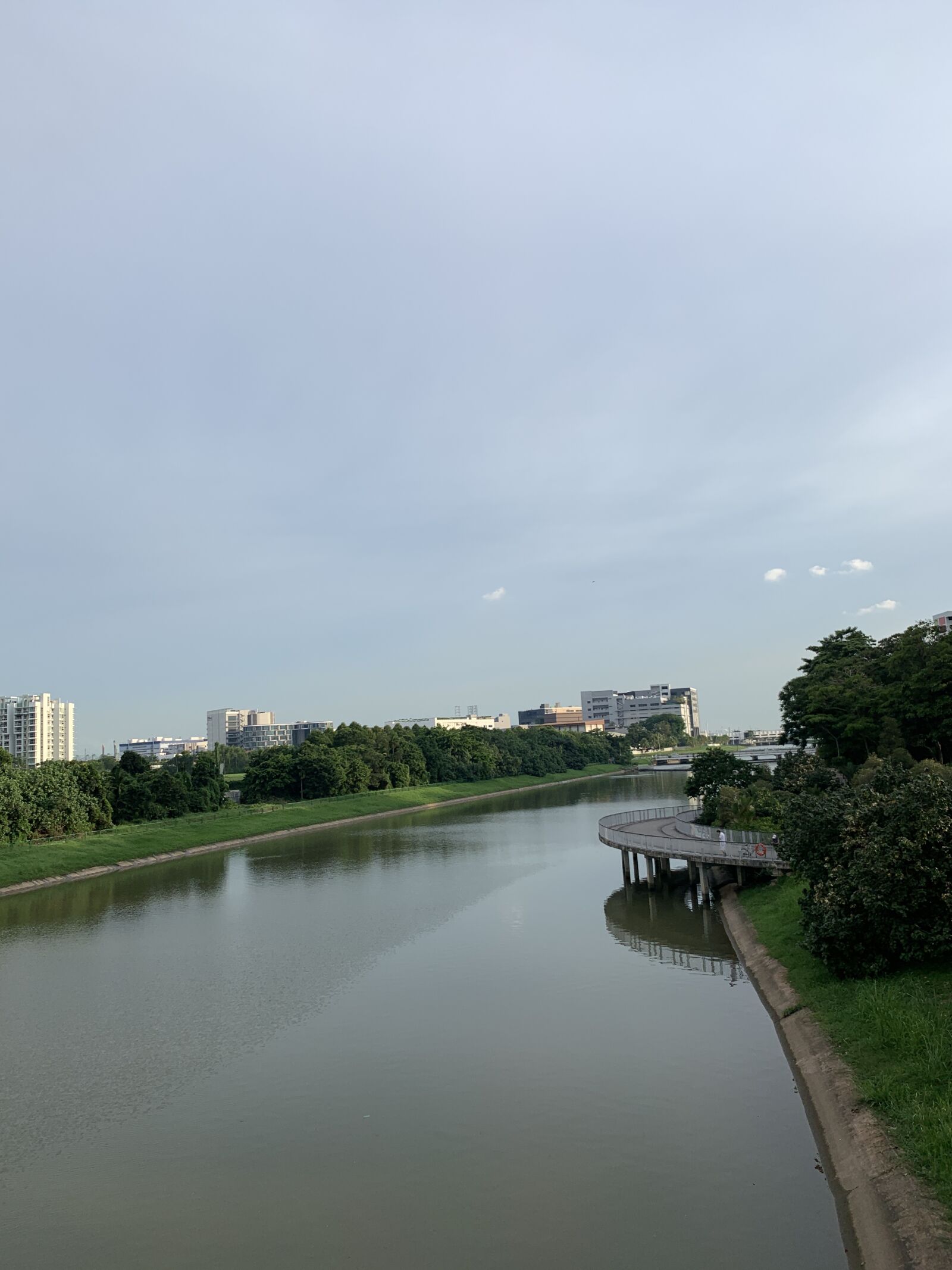 iPhone XS Max back dual camera 4.25mm f/1.8 sample photo. Scenery, landscape, reflection photography
