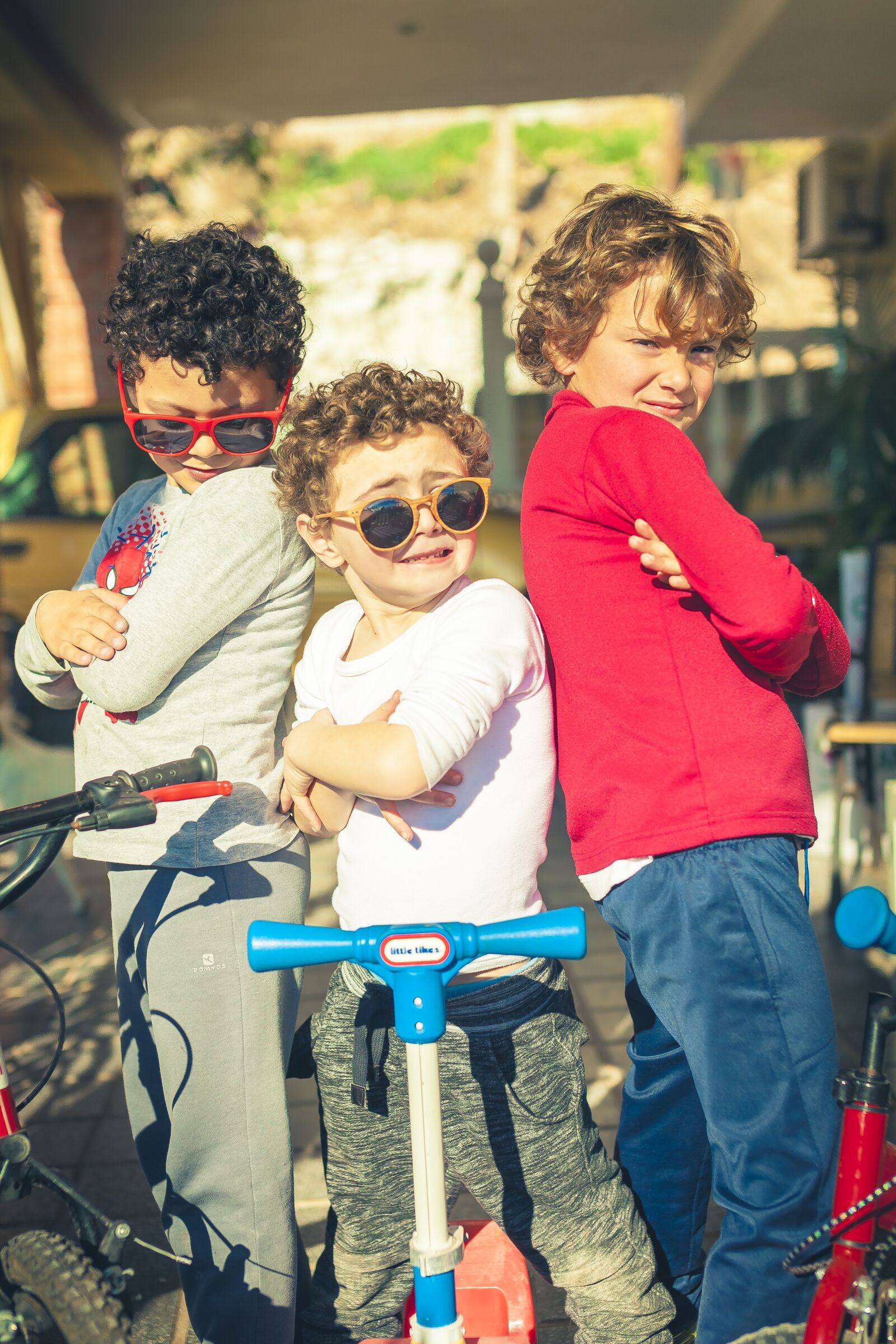 Canon EOS 5D Mark II sample photo. Children, games, funny photography
