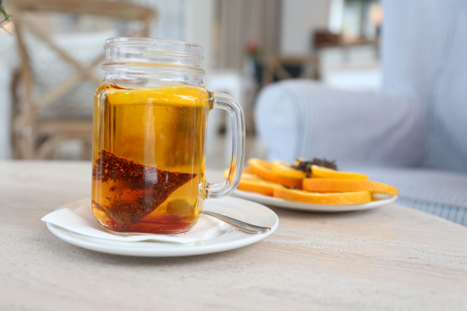 Canon EOS 6D + Canon EF 24-105mm F4L IS USM sample photo. Water, lemon, cloves photography