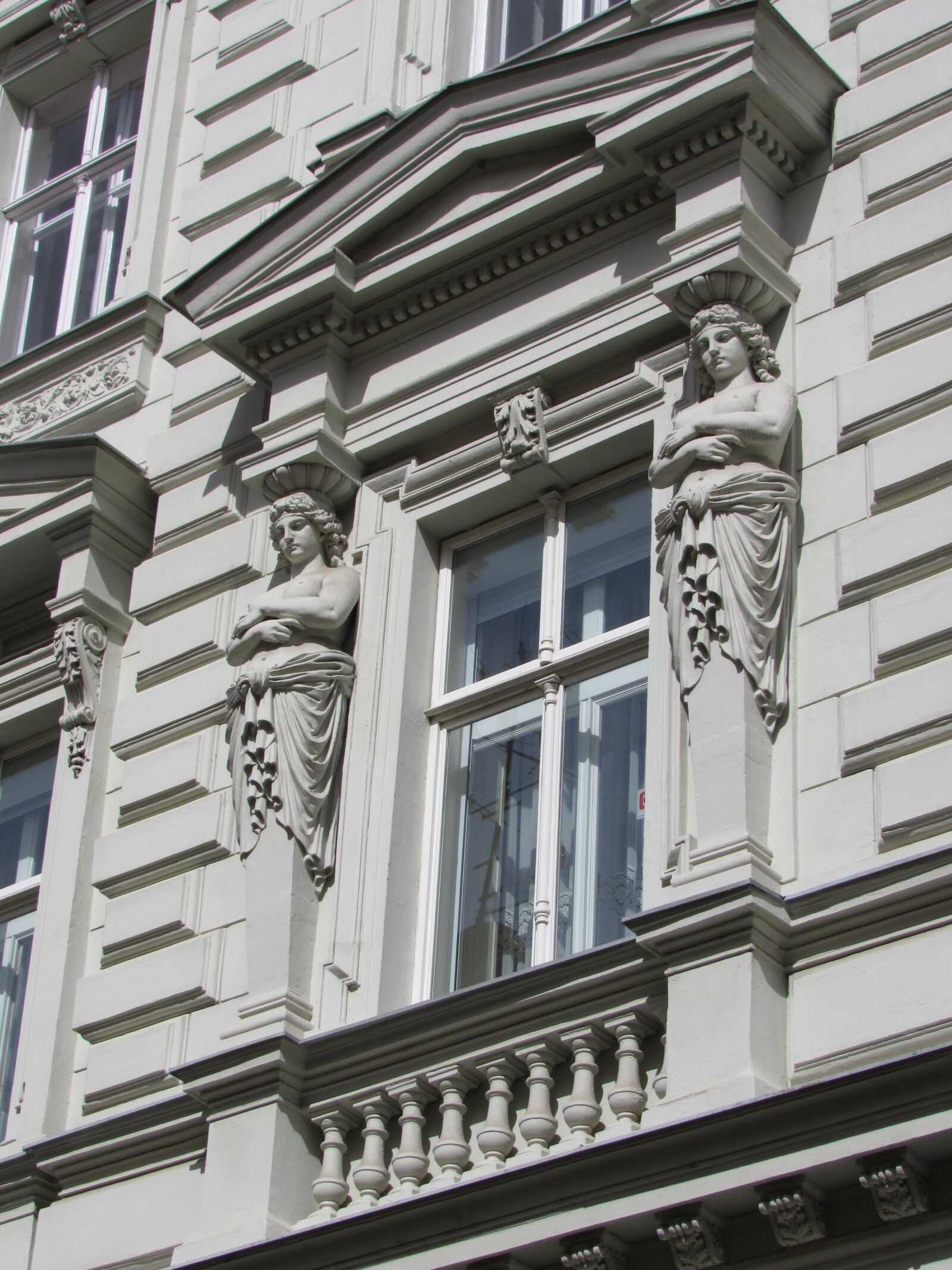 Canon PowerShot SX530 HS sample photo. Bratislava, slovakia, center photography