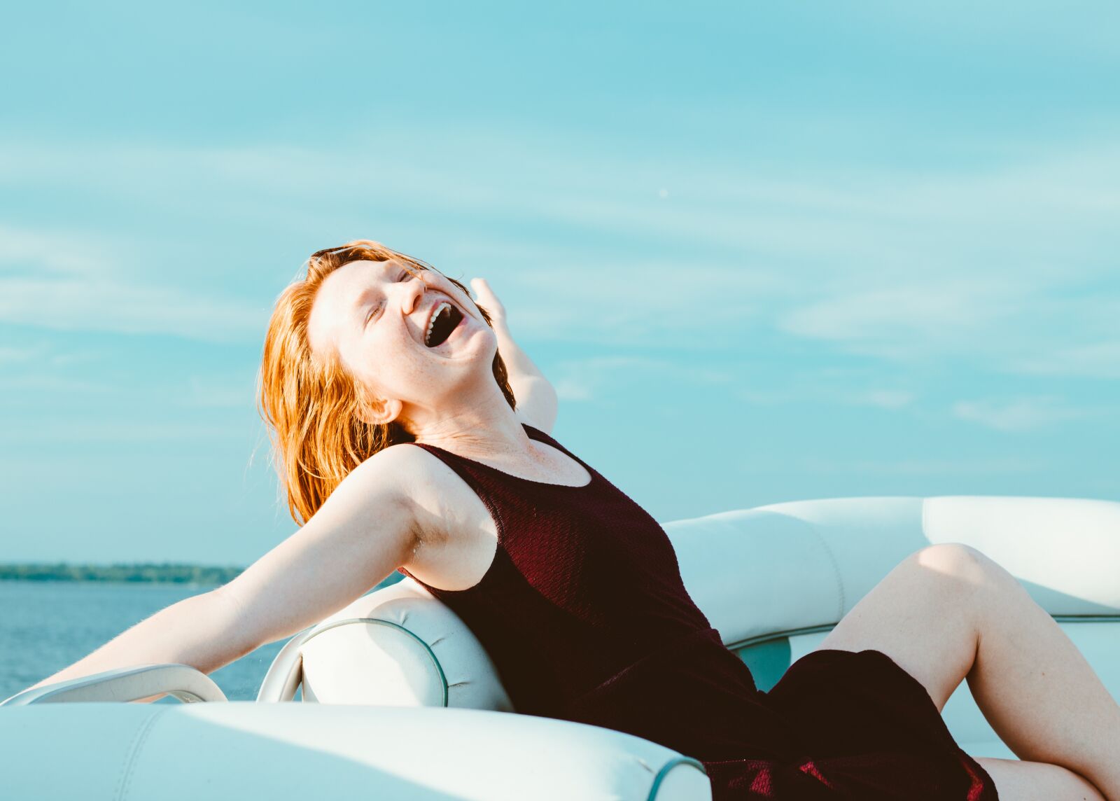 Canon EOS 70D + Canon EF 50mm F1.8 STM sample photo. Lake, girl, happy photography