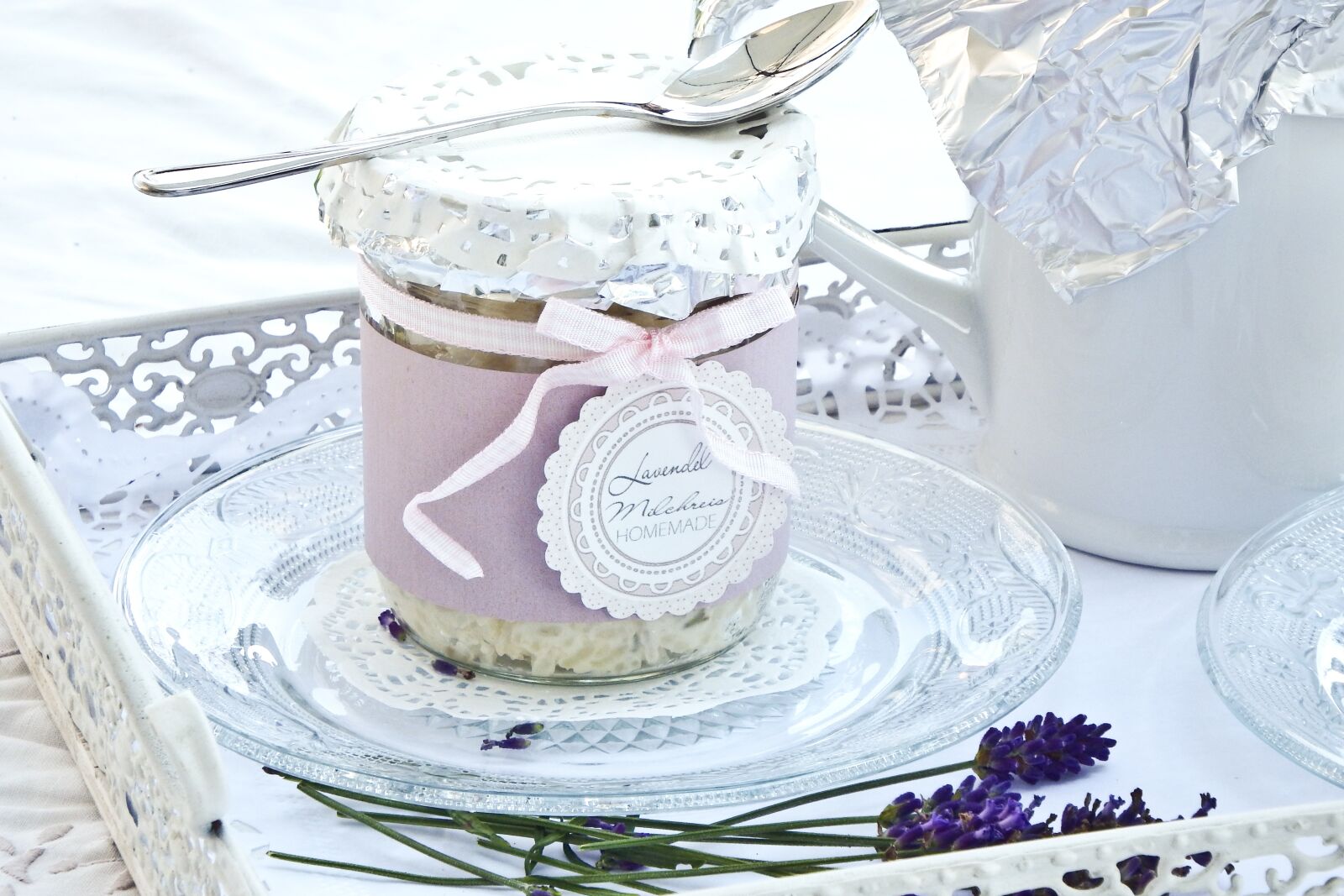 Fujifilm FinePix SL1000 sample photo. Dessert, glass, plate photography