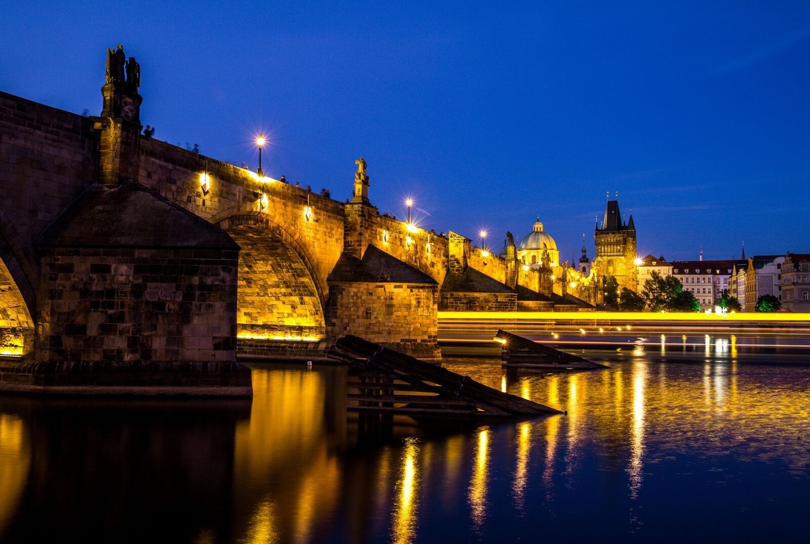 Canon EOS 7D sample photo. Charles bridge, night, vltava photography