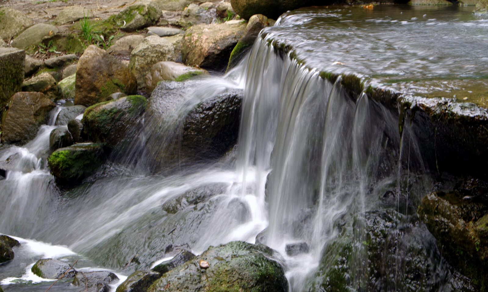 Pentax K-S2 sample photo. Waterfall, water, source photography