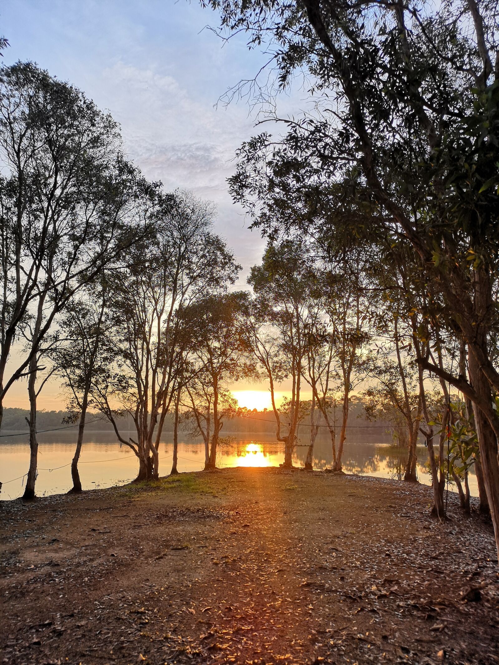 HUAWEI CLT-L29 sample photo. Dawn, lake, sunrise photography