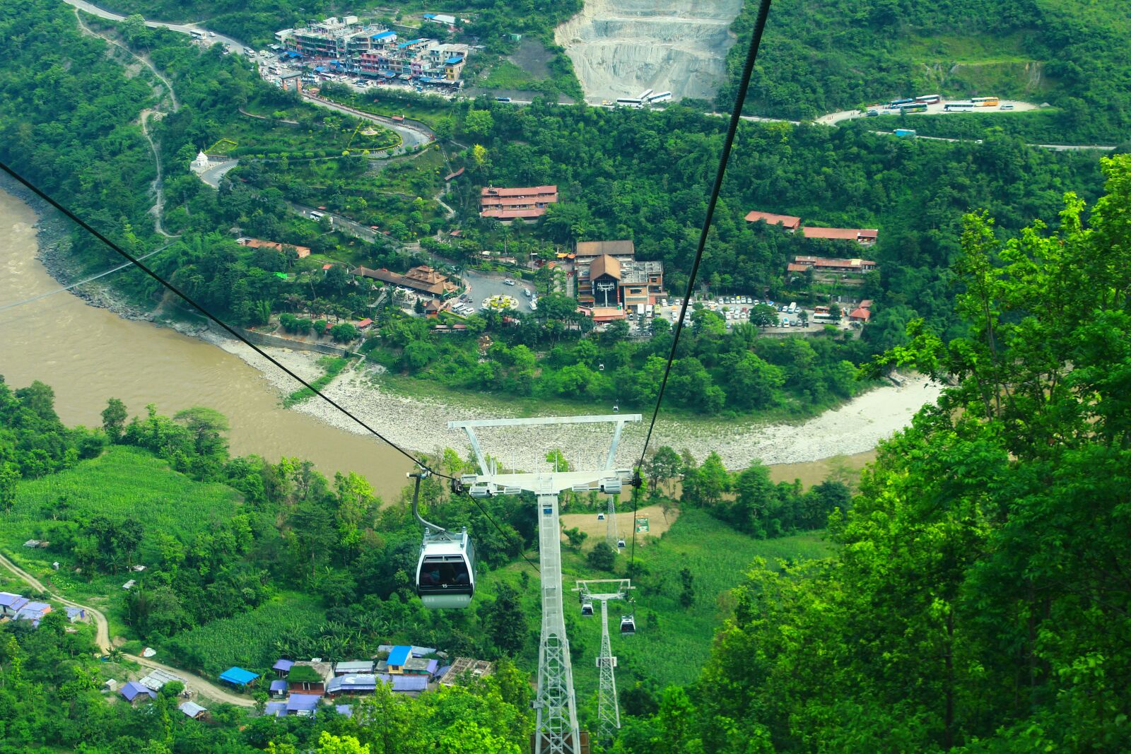 Canon EOS 1300D (EOS Rebel T6 / EOS Kiss X80) sample photo. Waterfall, ariel, ropeway photography