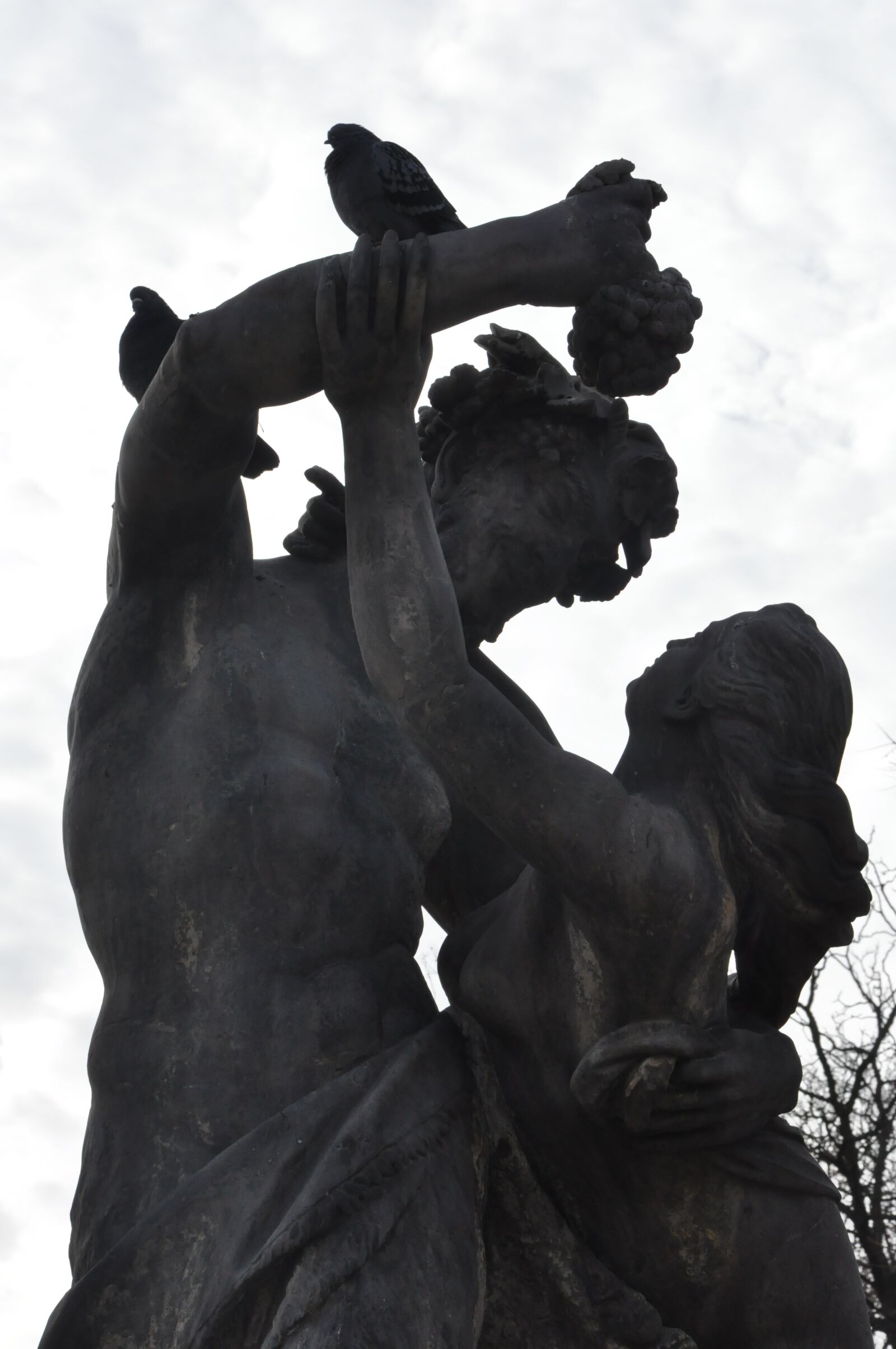 Nikon D90 sample photo. Sculpture, park, male photography