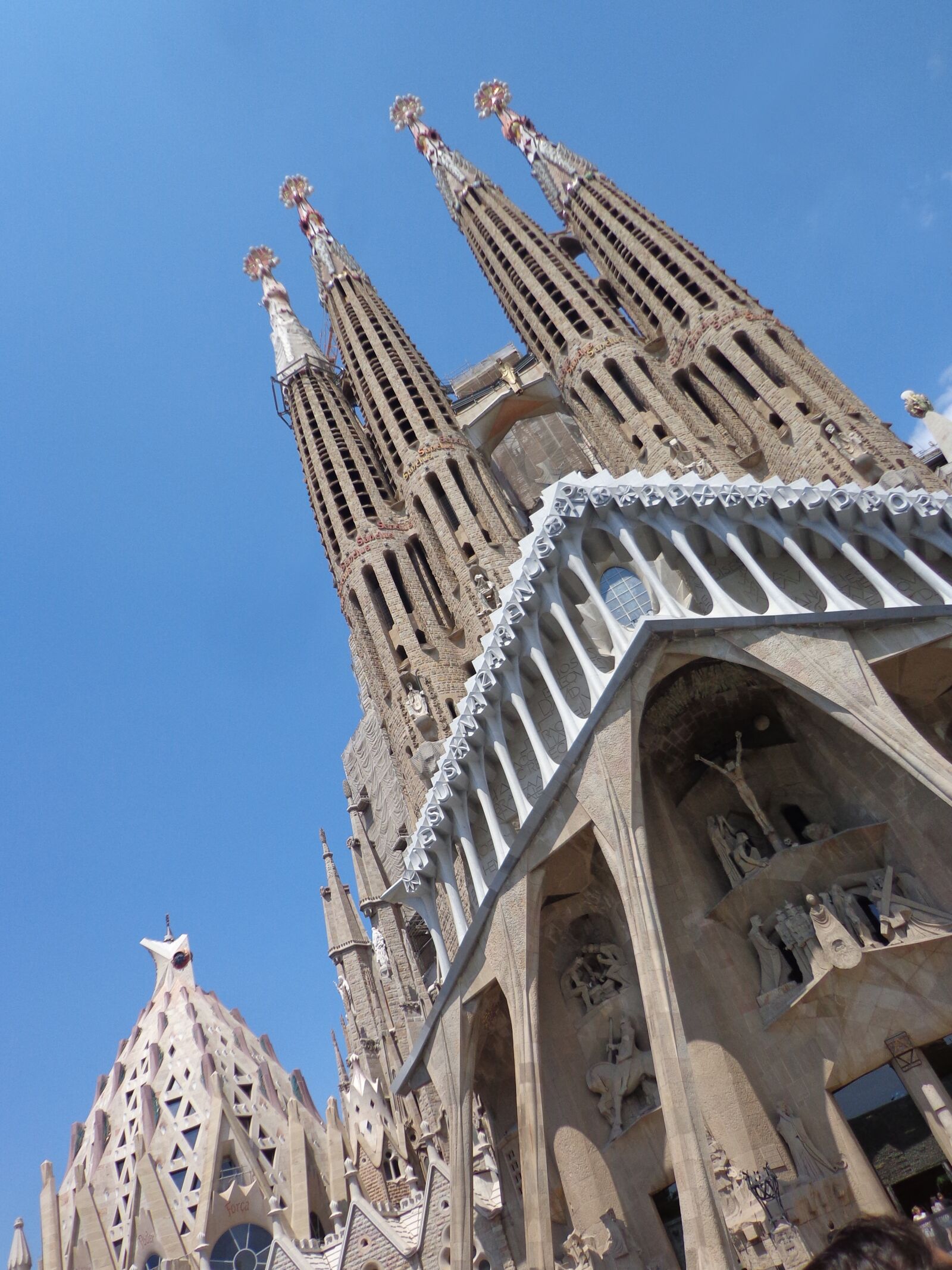 Sony DSC-W650 sample photo. Barcelona spain, barcelona, cathedral photography
