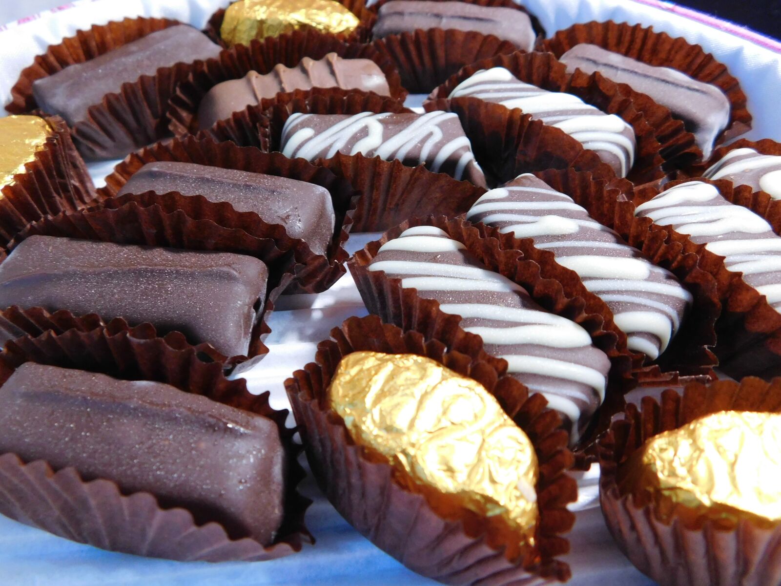 Nikon Coolpix L840 sample photo. Chocolate, food, sweet photography
