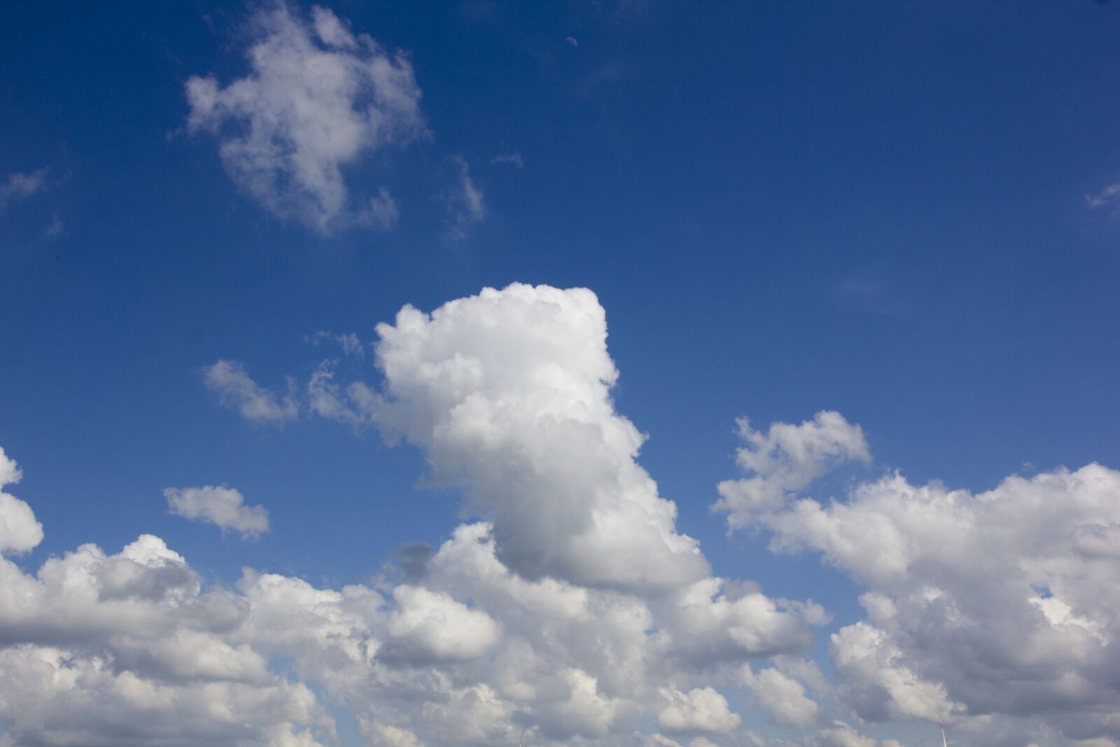 Canon EOS 60D sample photo. Cloud image, nordfriesland, sky photography