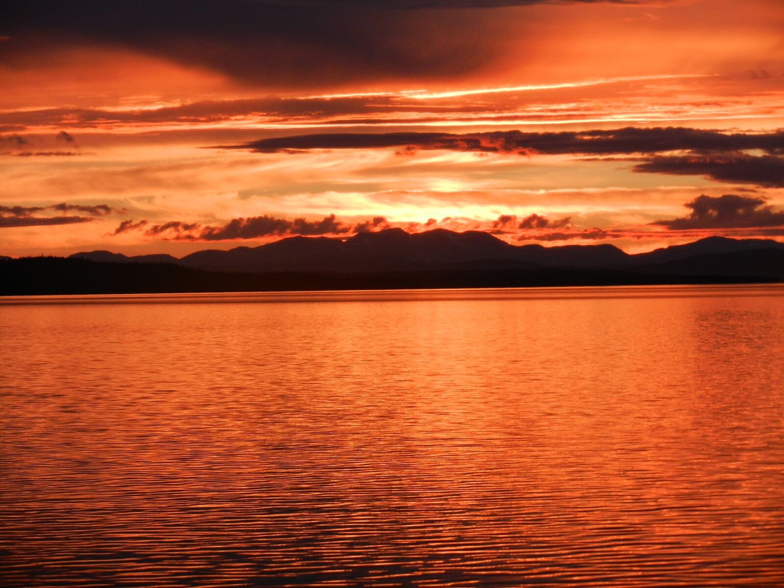 Nikon Coolpix S9100 sample photo. Sunset, norrland, nature photography