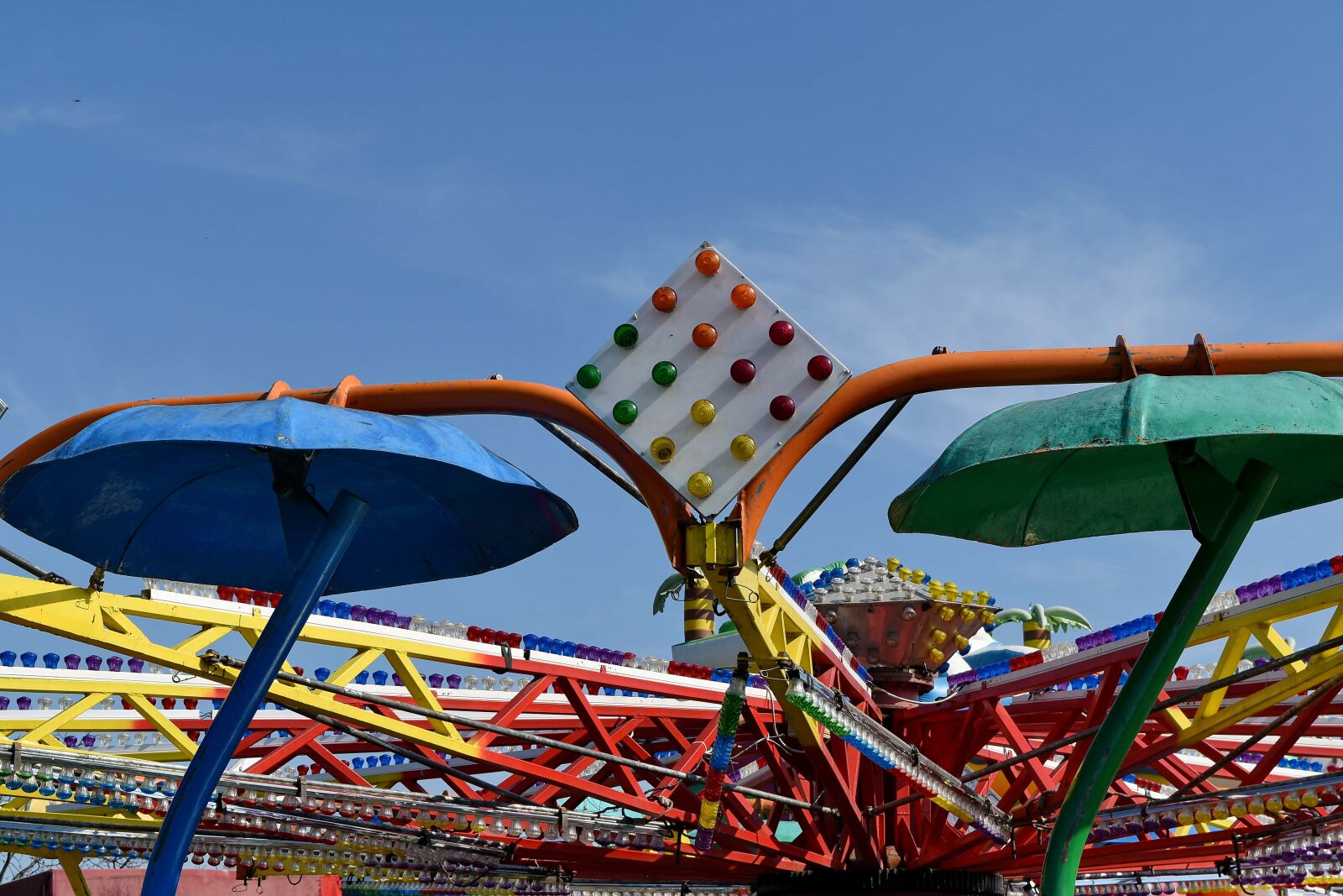 Nikon D5500 sample photo. Carnival, entertainment, carousel, fun photography