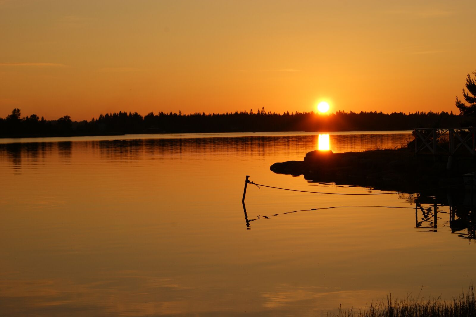 Sony Alpha DSLR-A290 sample photo. Sunset, evening, afterglow photography