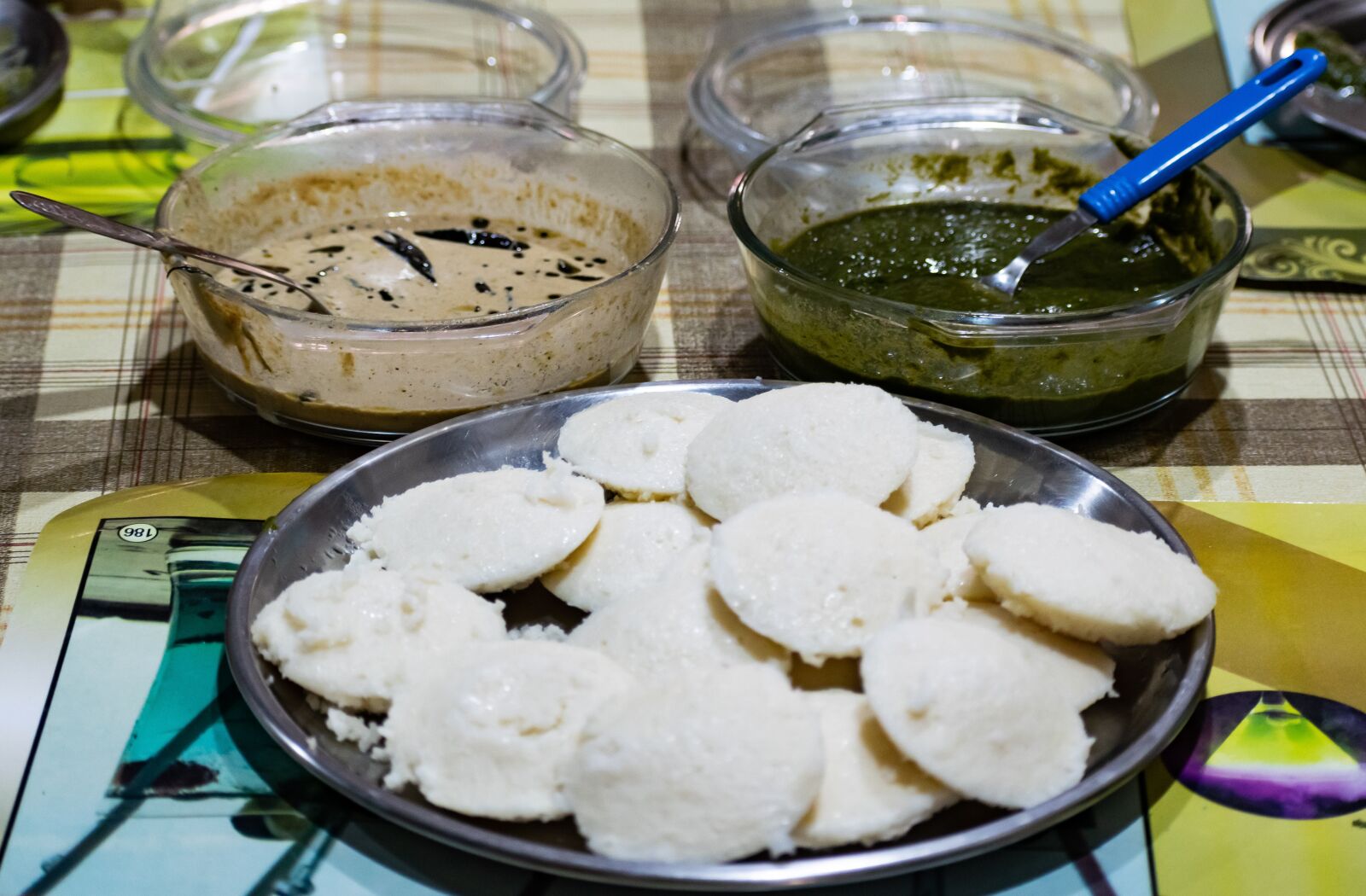 Nikon D3300 sample photo. Idly, chutney, south indian photography